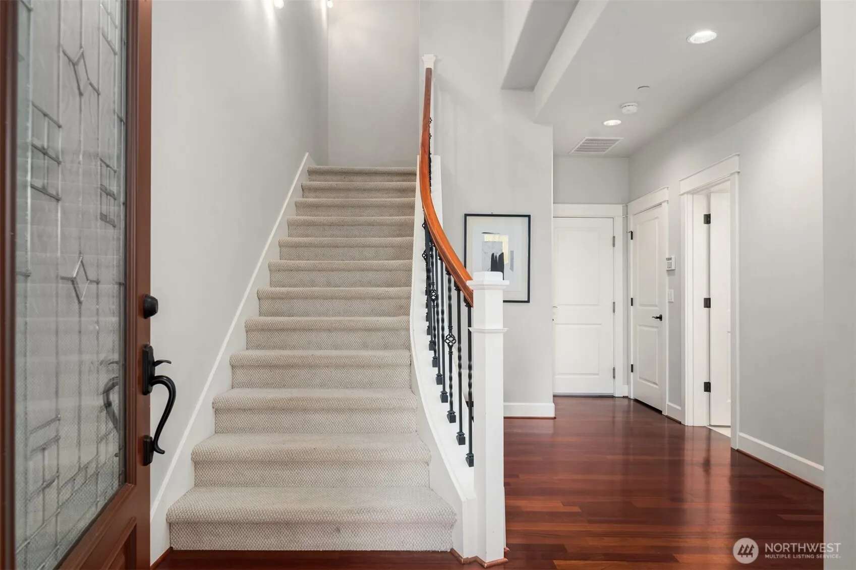 101 Shy Bear Way NW, Issaquah, WA 98027