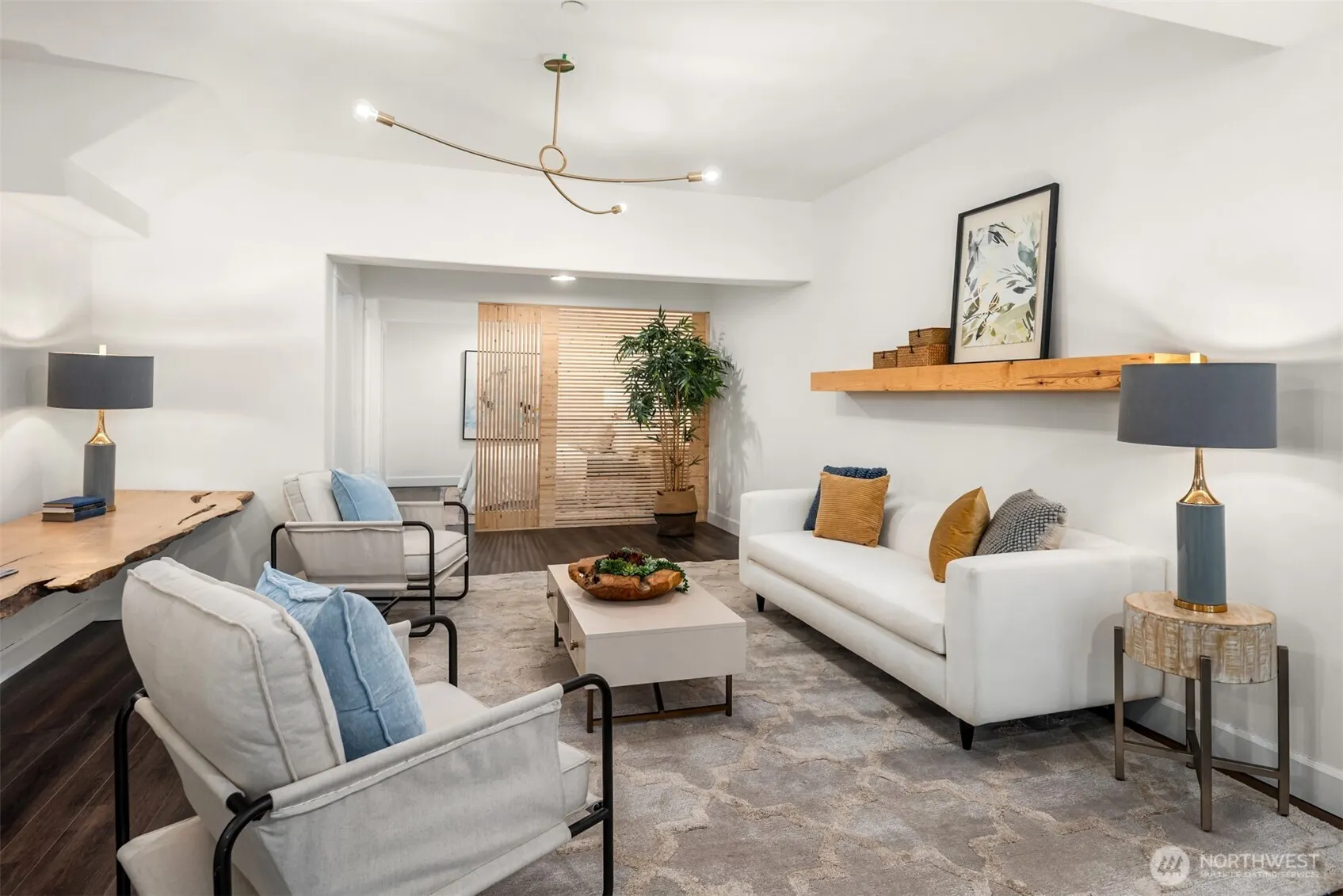 101 Shy Bear Way NW, Issaquah, WA 98027