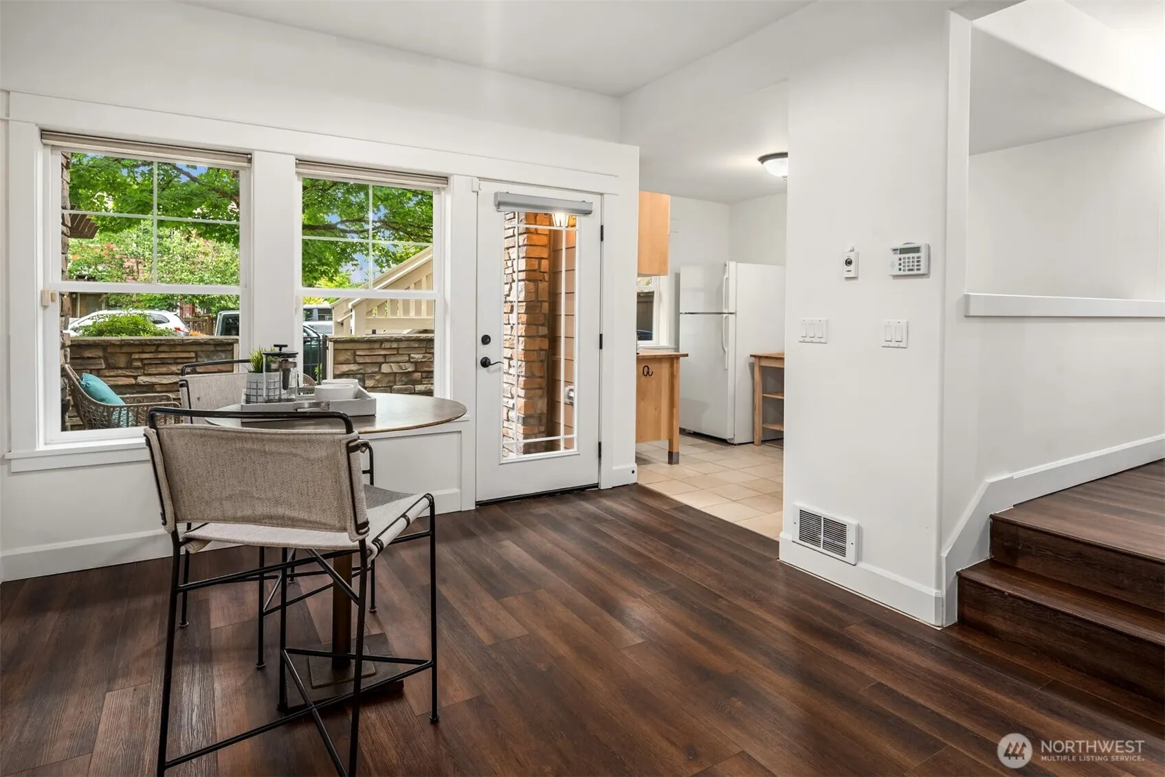 101 Shy Bear Way NW, Issaquah, WA 98027