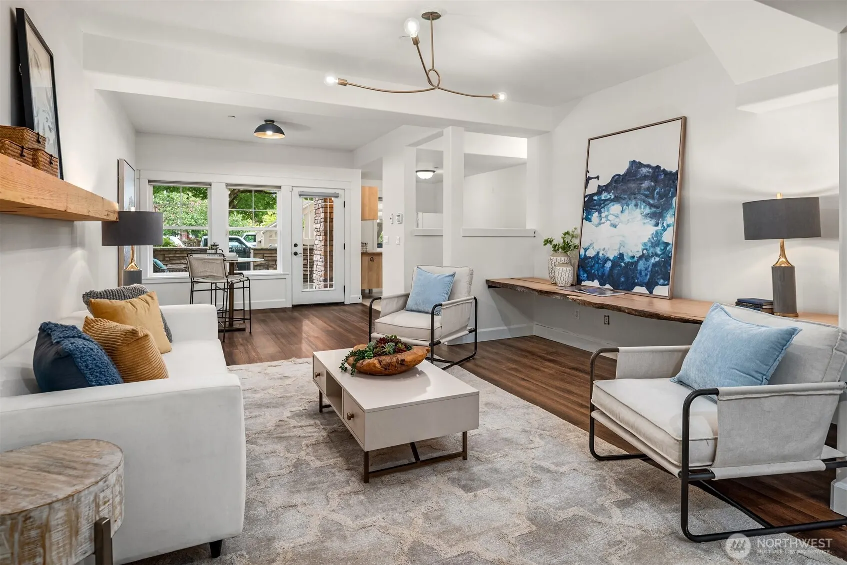 101 Shy Bear Way NW, Issaquah, WA 98027