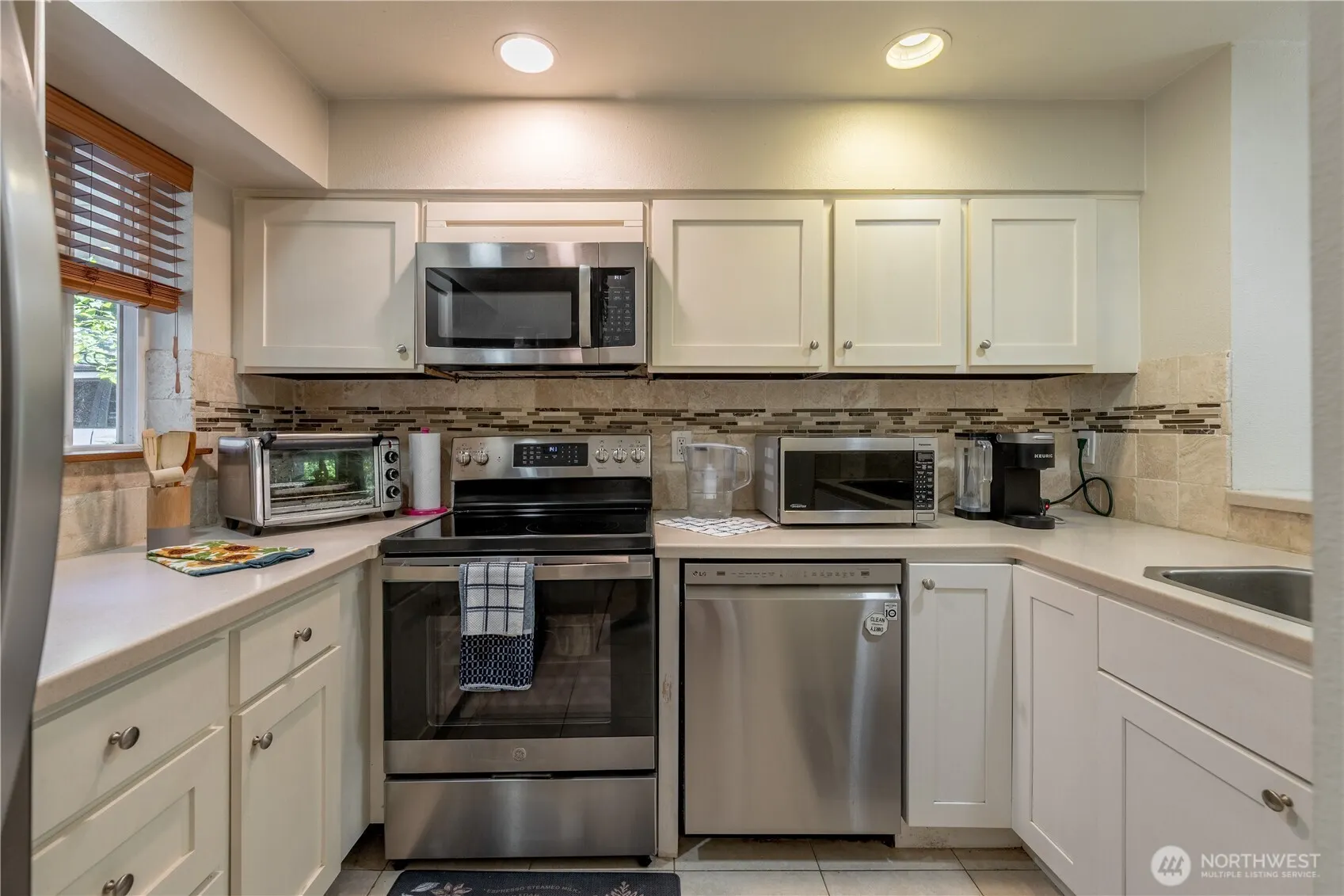 13219 SE 256th #E3, Kent, WA 98042