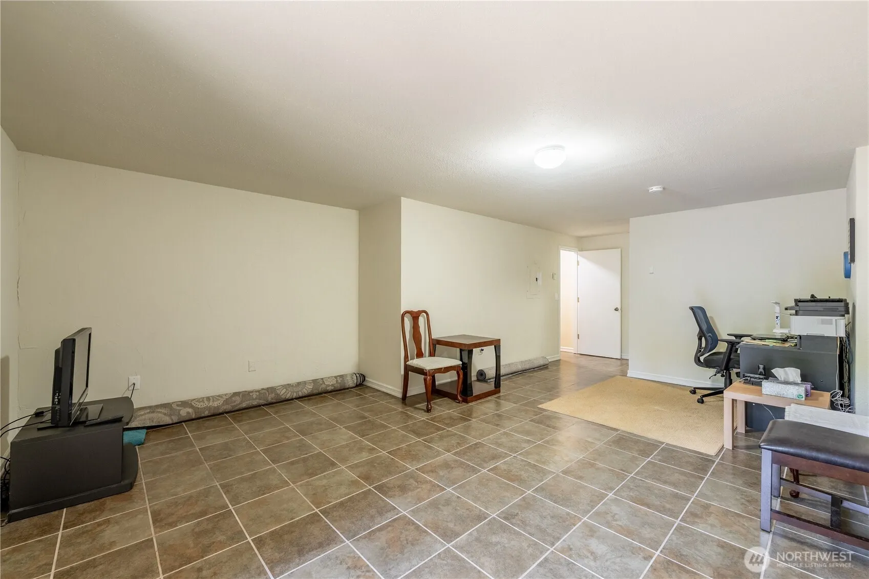 13219 SE 256th #E3, Kent, WA 98042