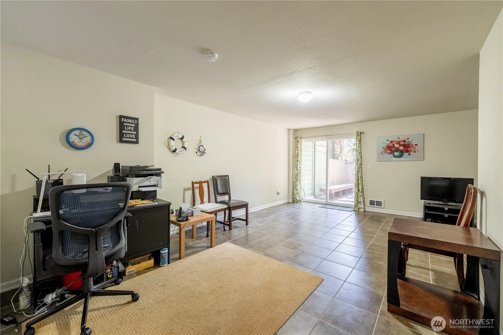 13219 SE 256th #E3, Kent, WA 98042