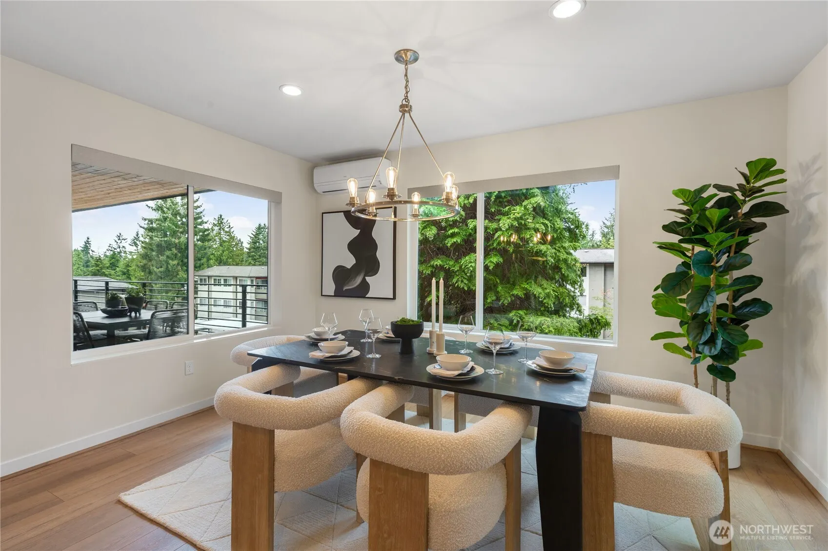15558 NE 15th Place #300, Bellevue, WA 98007