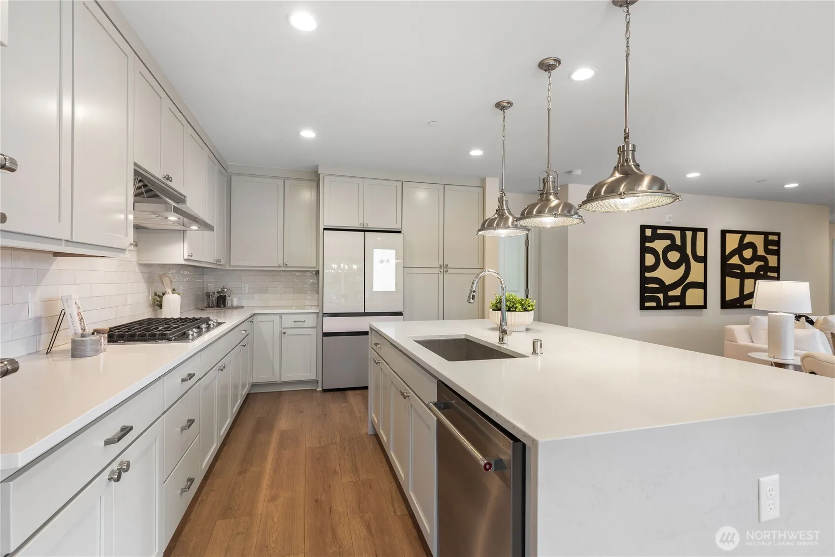 15558 NE 15th Place #300, Bellevue, WA 98007