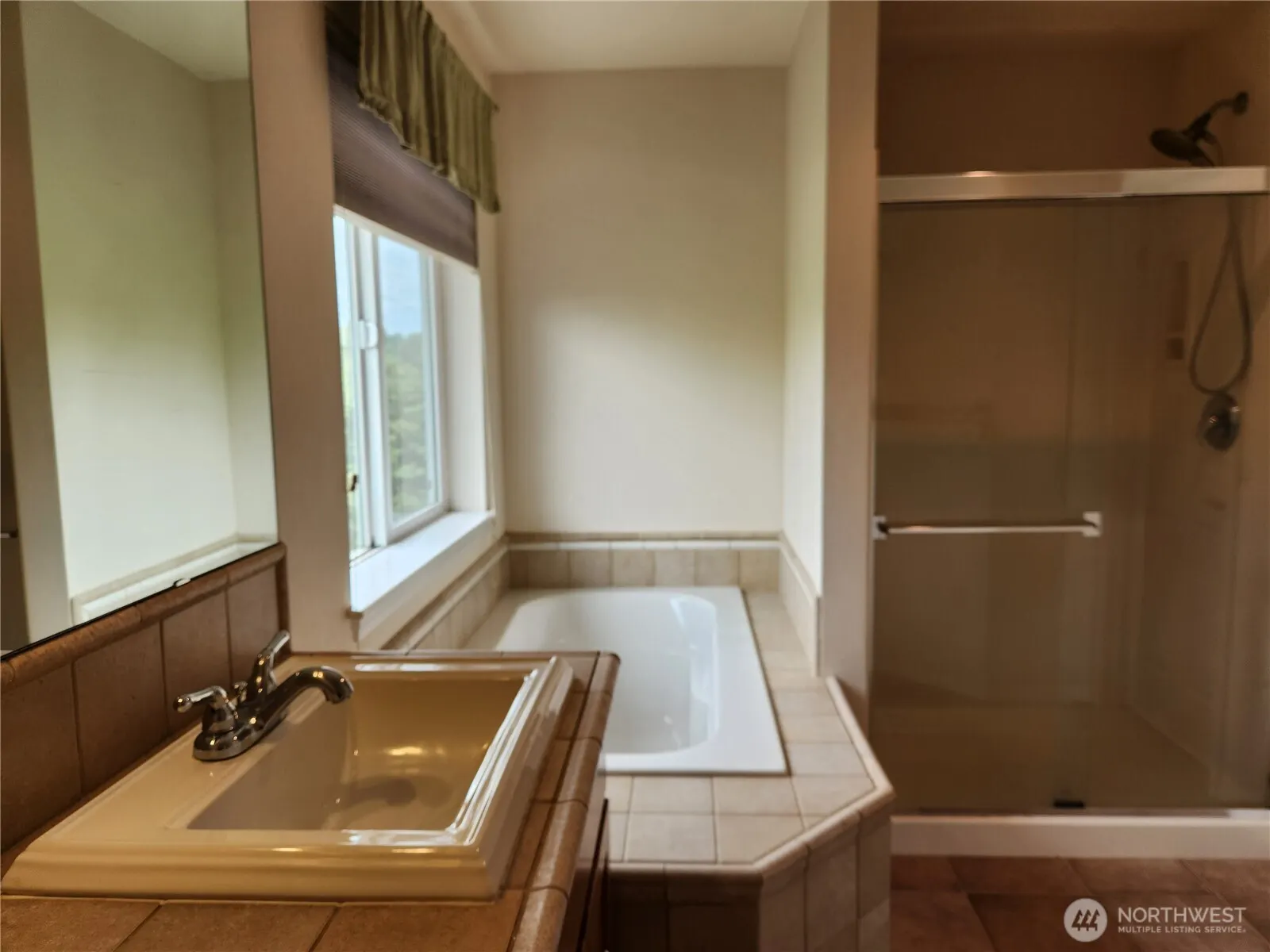 13239 124th Court NE, Kirkland, WA 98034