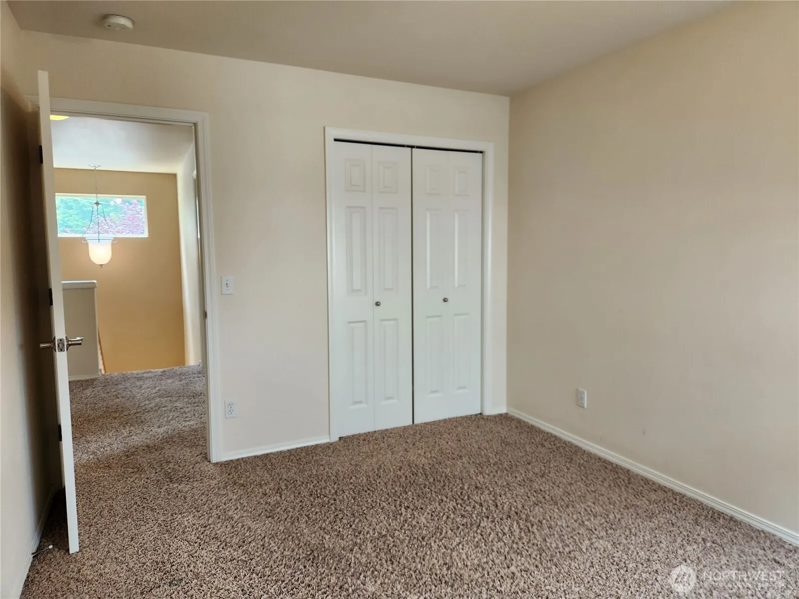 13239 124th Court NE, Kirkland, WA 98034