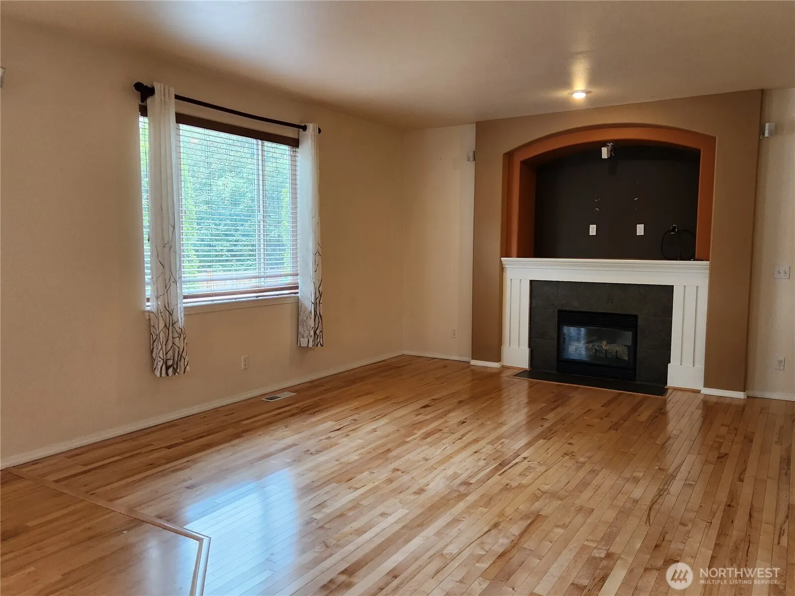 13239 124th Court NE, Kirkland, WA 98034