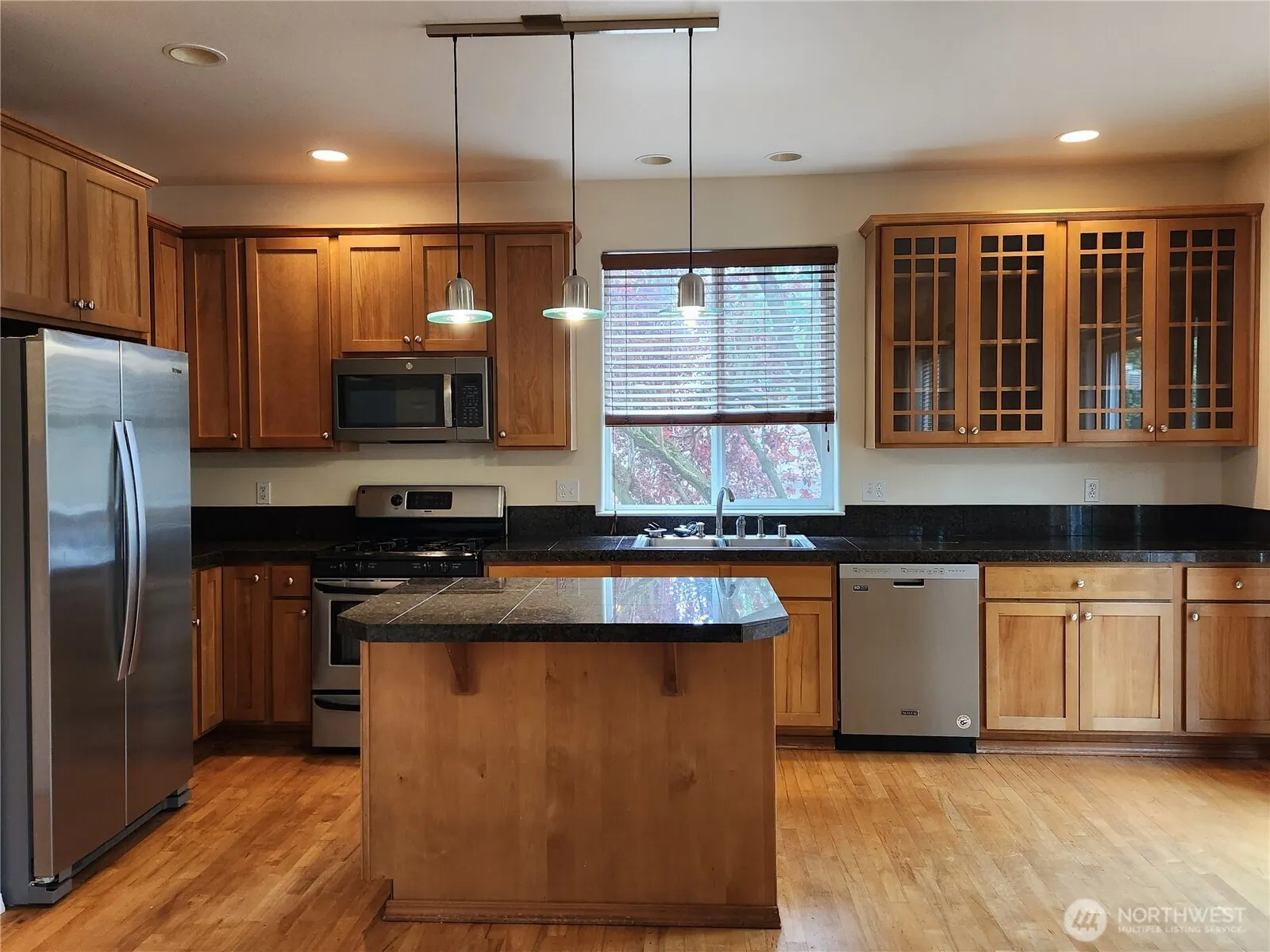 13239 124th Court NE, Kirkland, WA 98034