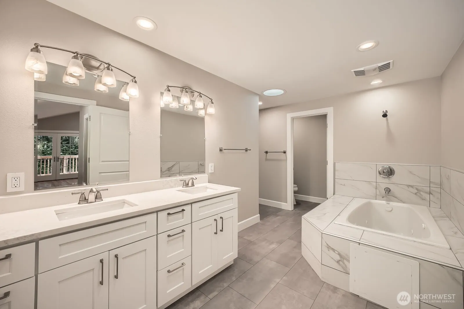 14330 SE 183rd Street , Renton, WA 98058