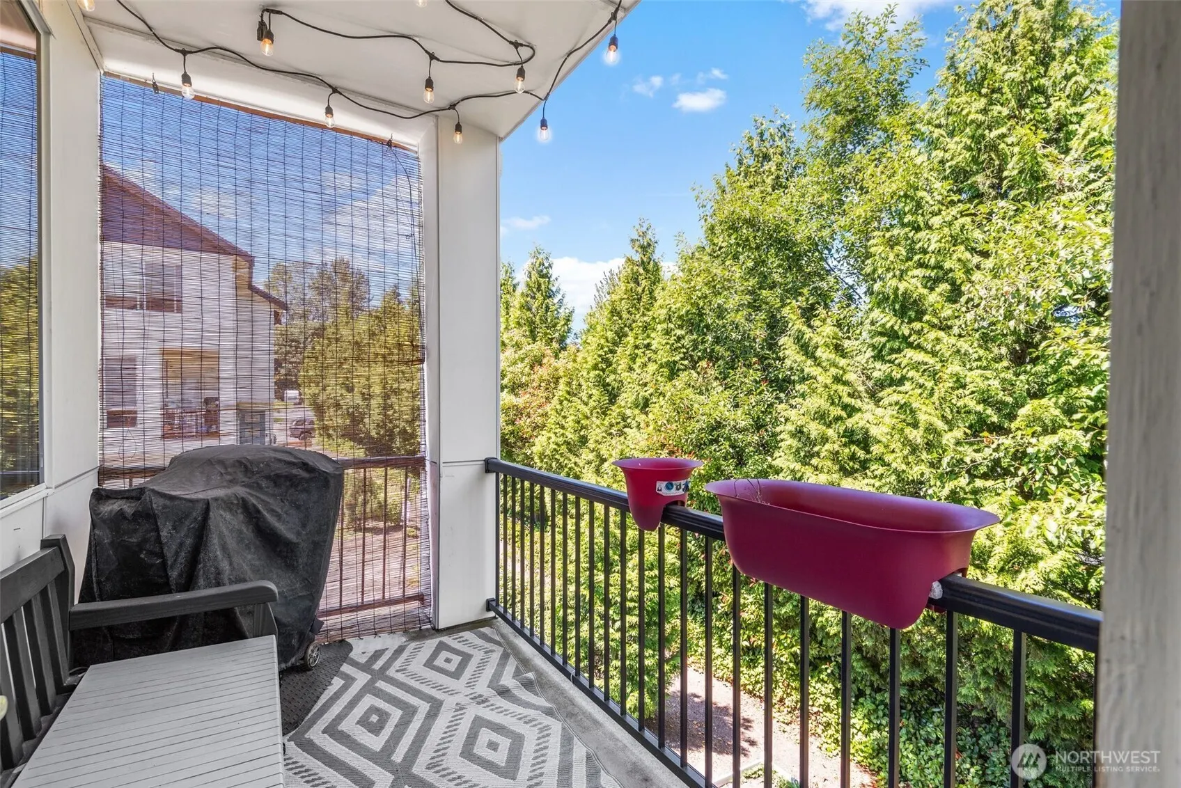 14715 Admiralty Way #B1, Lynnwood, WA 98087