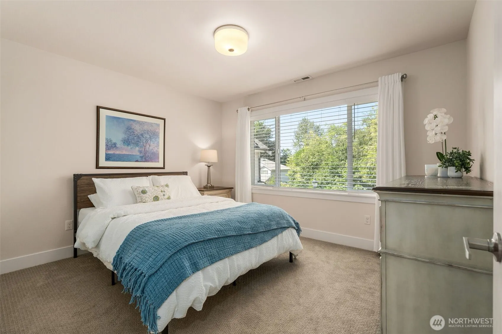 842 Chelan Place NE, Renton, WA 98059