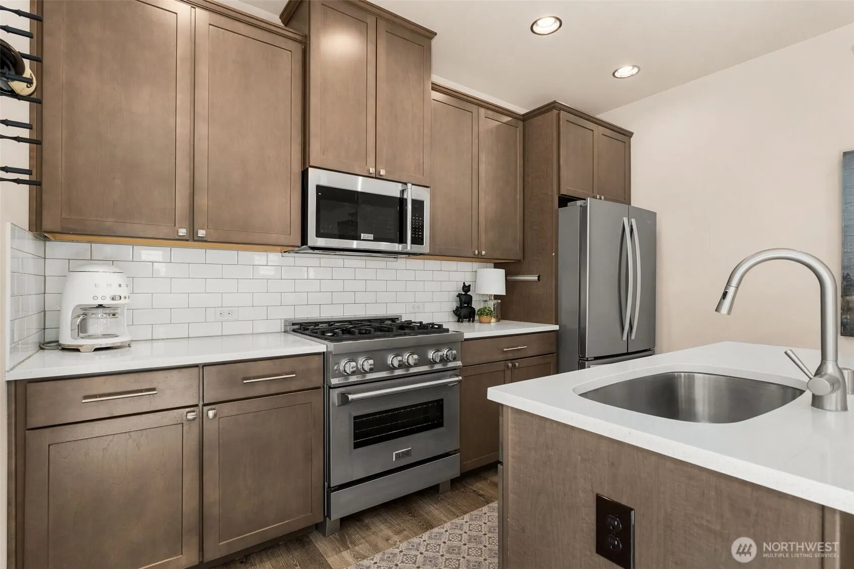 842 Chelan Place NE, Renton, WA 98059