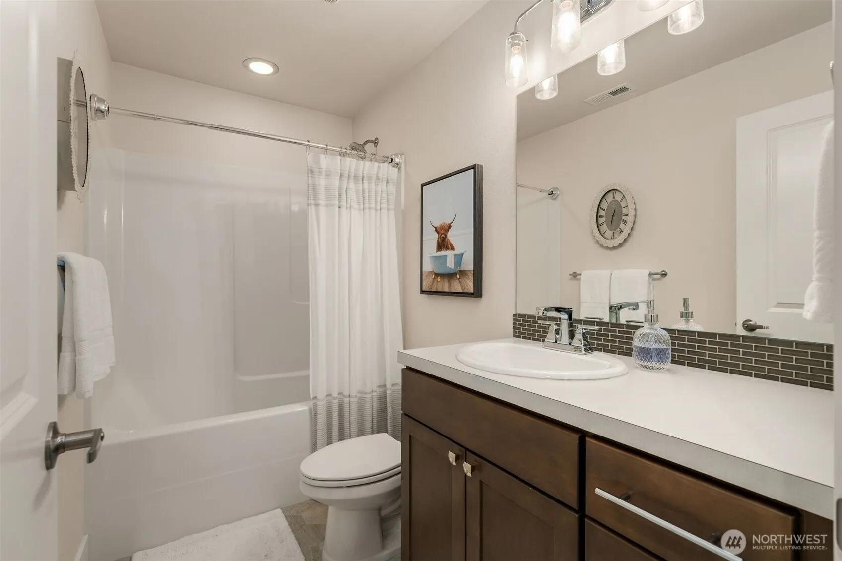 842 Chelan Place NE, Renton, WA 98059