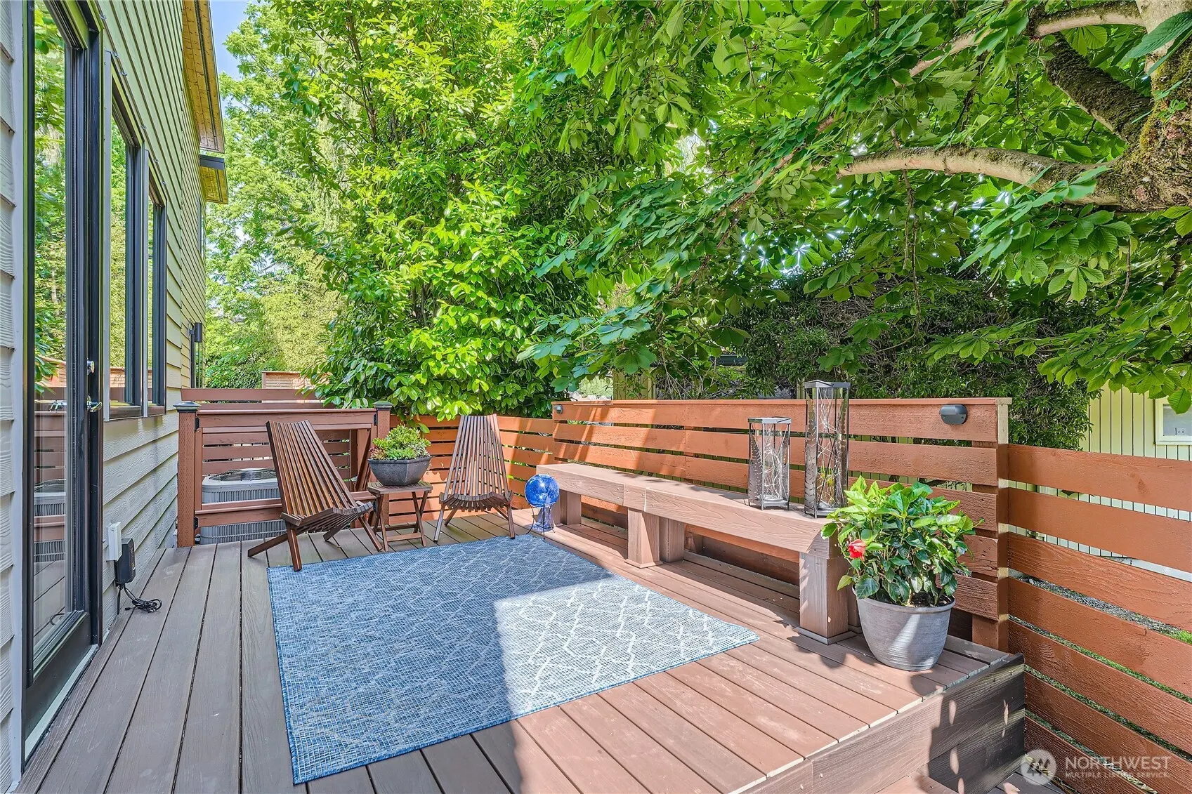 1240 4th Street W, Kirkland, WA 98033
