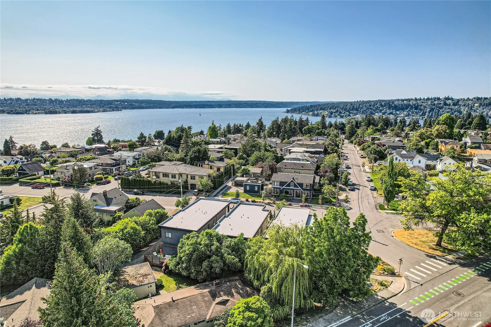 1240 4th Street W, Kirkland, WA 98033