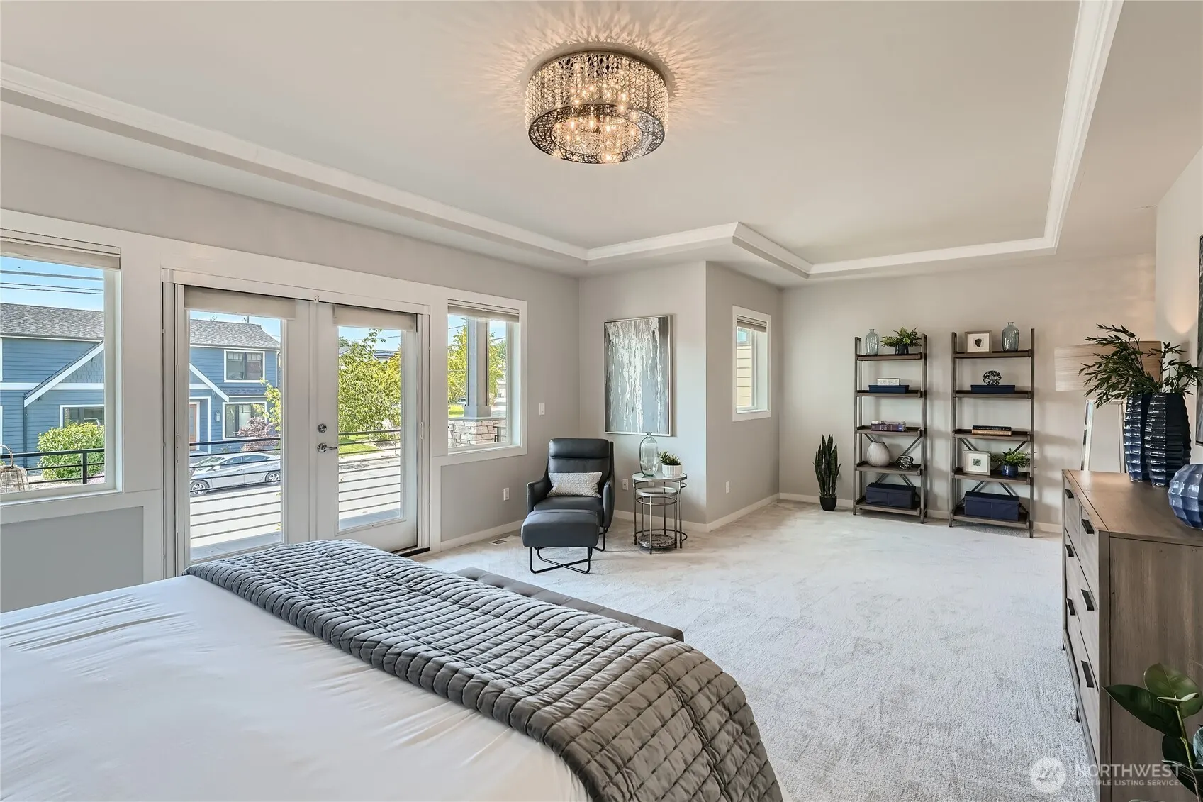 1240 4th Street W, Kirkland, WA 98033
