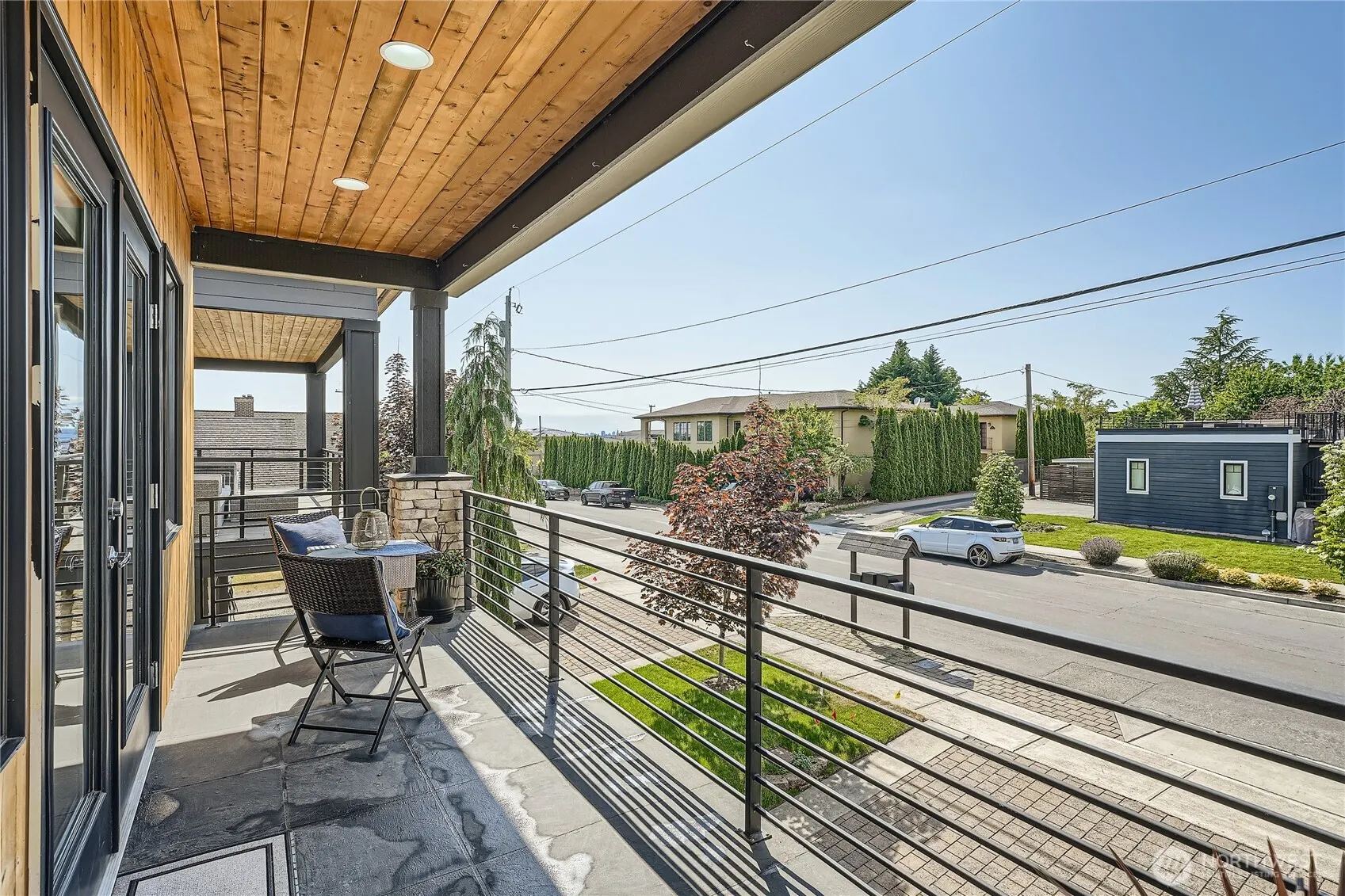 1240 4th Street W, Kirkland, WA 98033