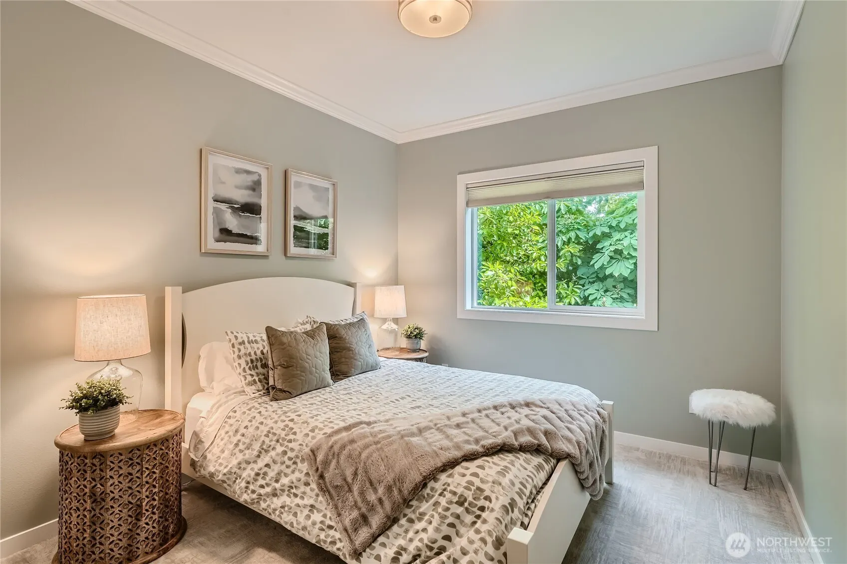 1240 4th Street W, Kirkland, WA 98033