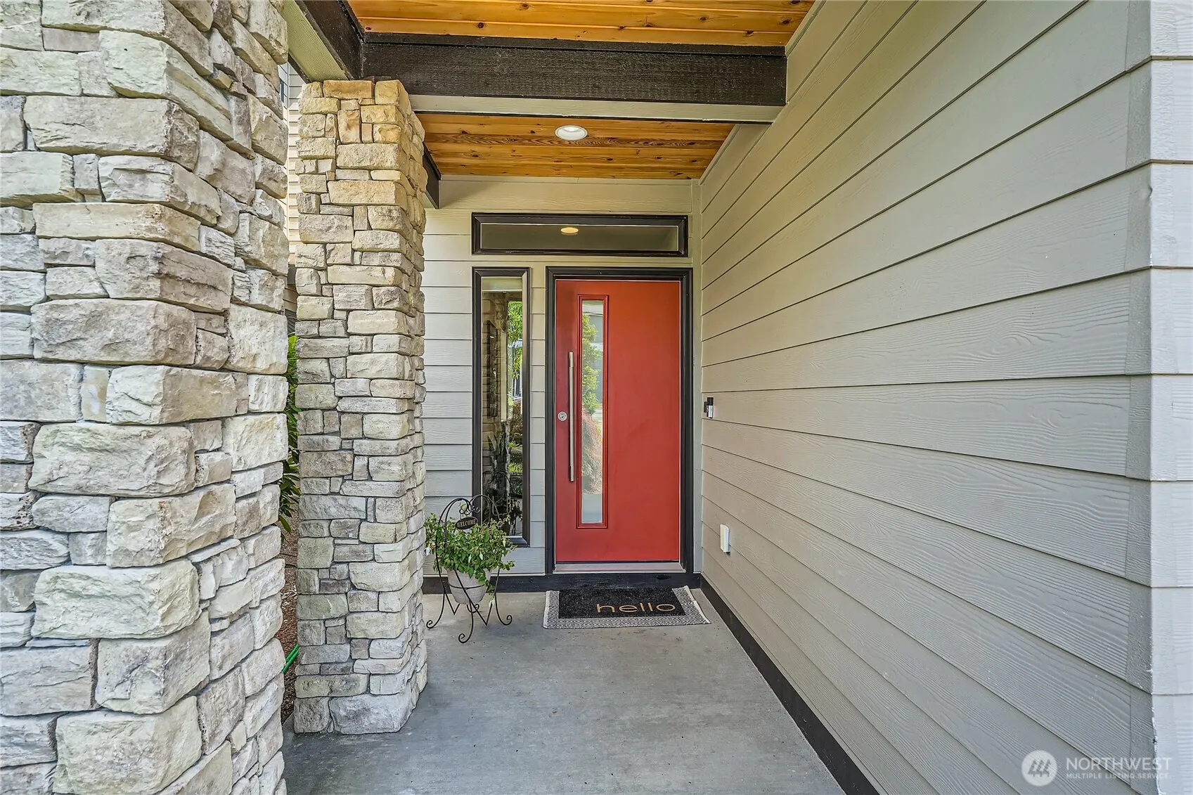 1240 4th Street W, Kirkland, WA 98033