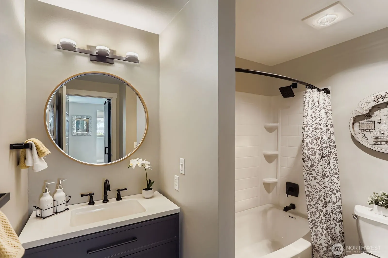 12200 100th Avenue NE ##P-A, Kirkland, WA 98034