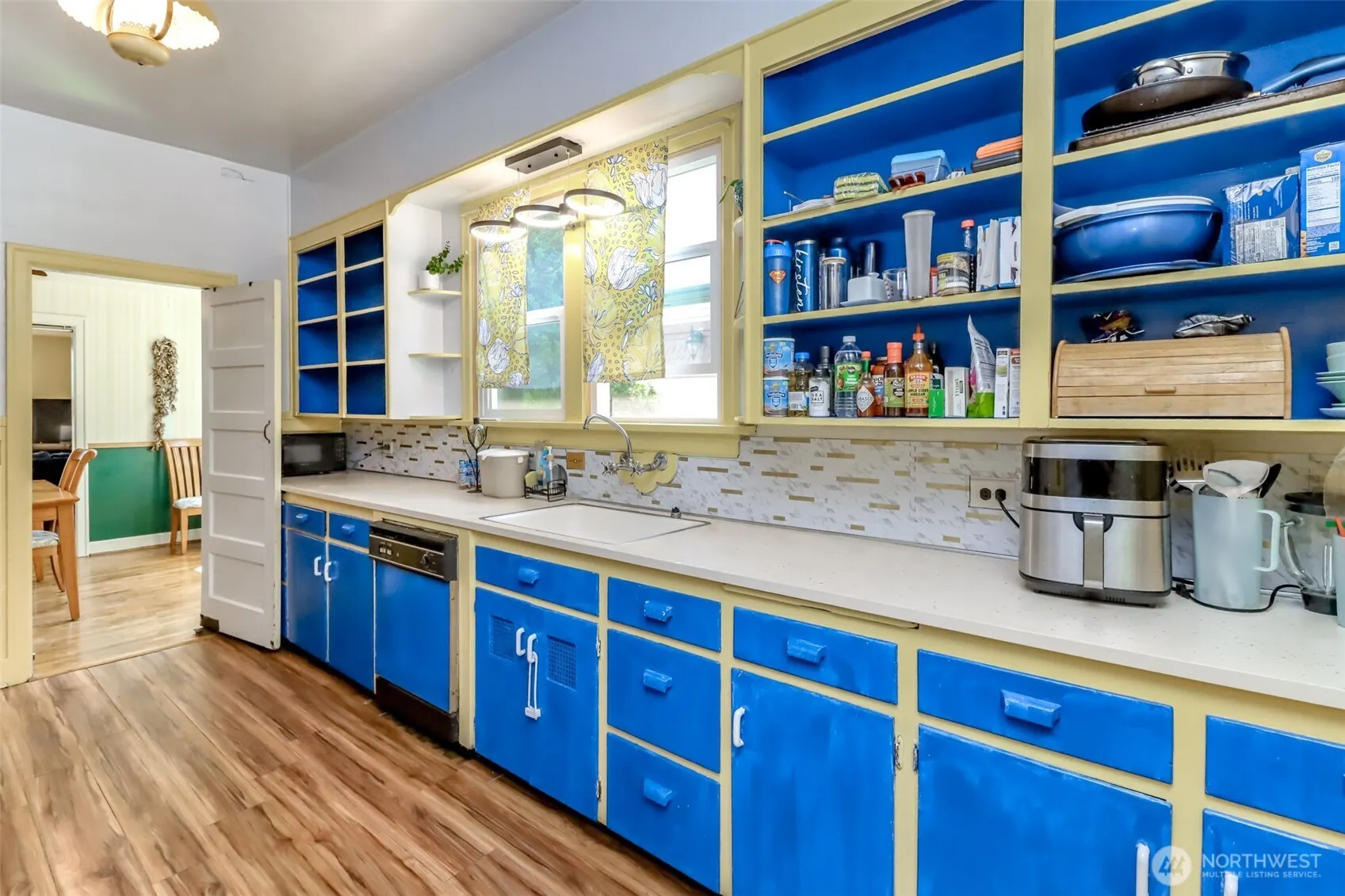 285 Earlington Avenue SW, Renton, WA 98057