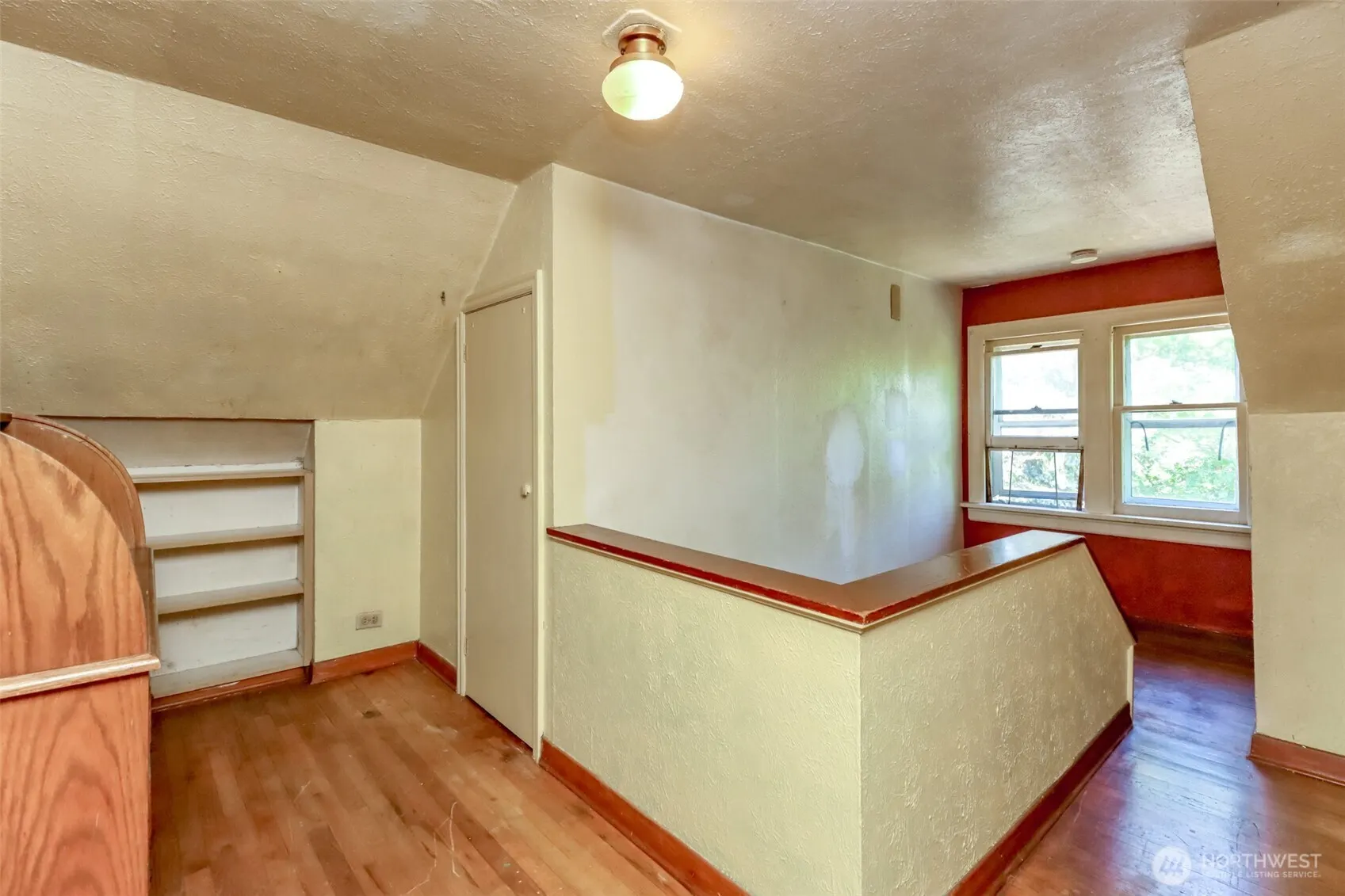 285 Earlington Avenue SW, Renton, WA 98057