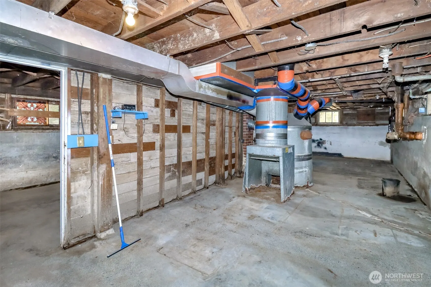 285 Earlington Avenue SW, Renton, WA 98057