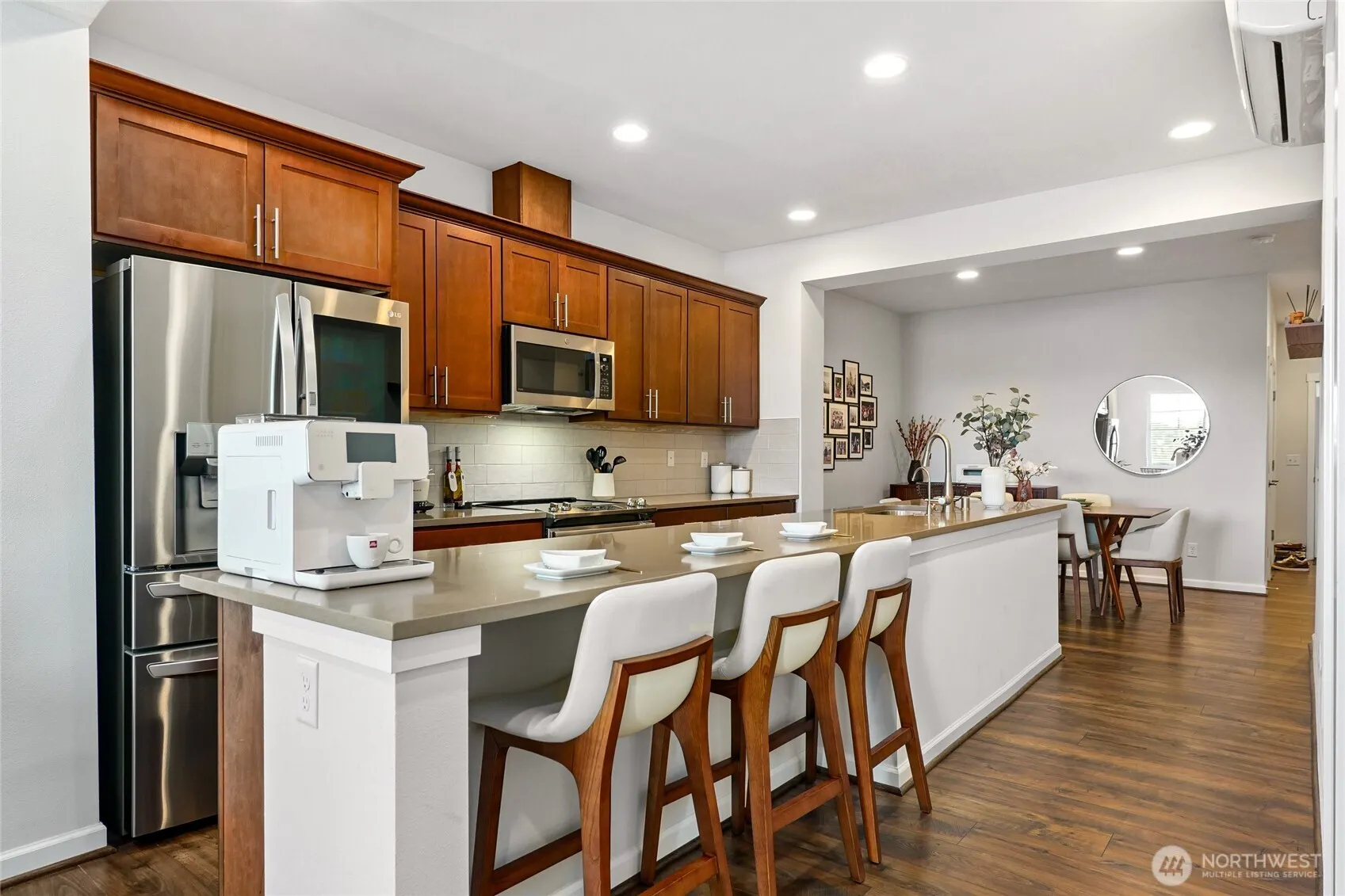 22328 88th Way S #I-105, Kent, WA 98031