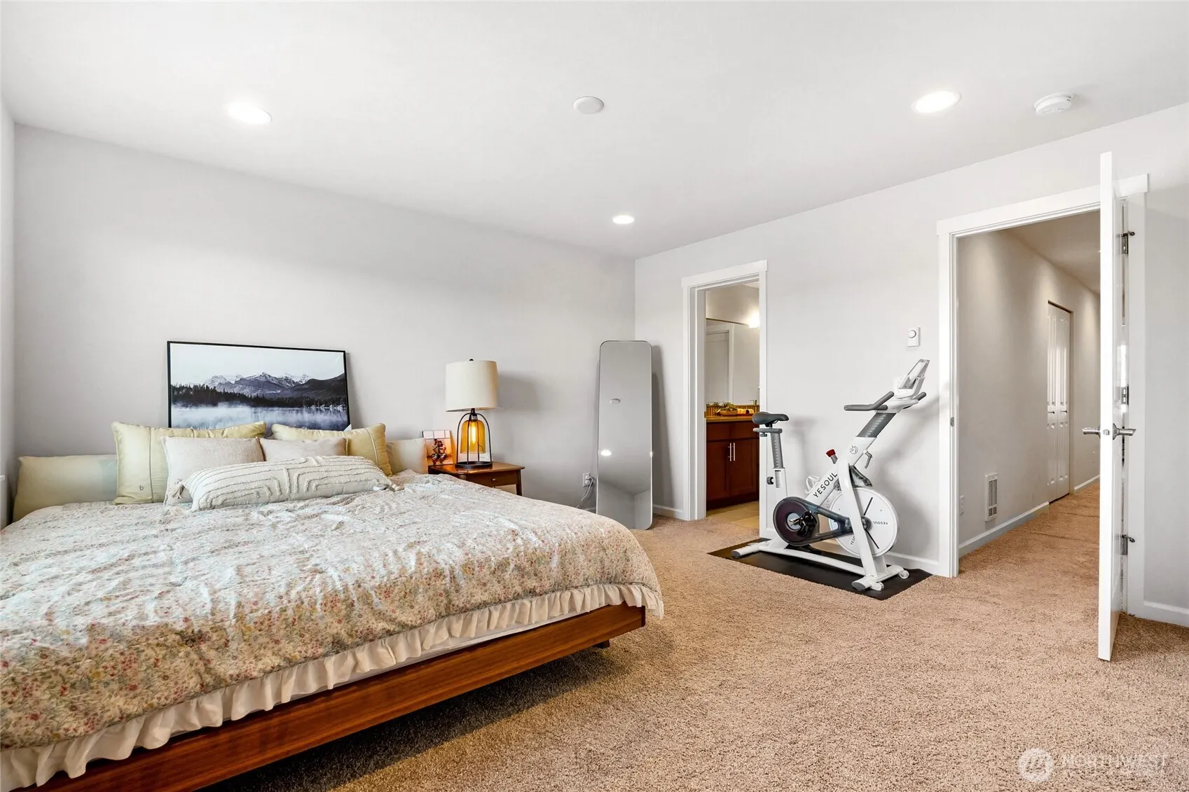 22328 88th Way S #I-105, Kent, WA 98031