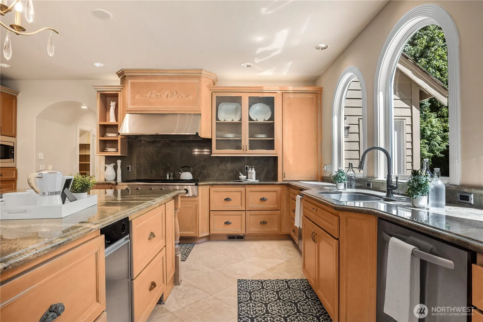13851 NE 1st Place , Bellevue, WA 98005-3454