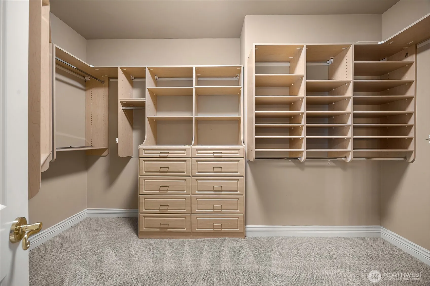 13851 NE 1st Place , Bellevue, WA 98005-3454