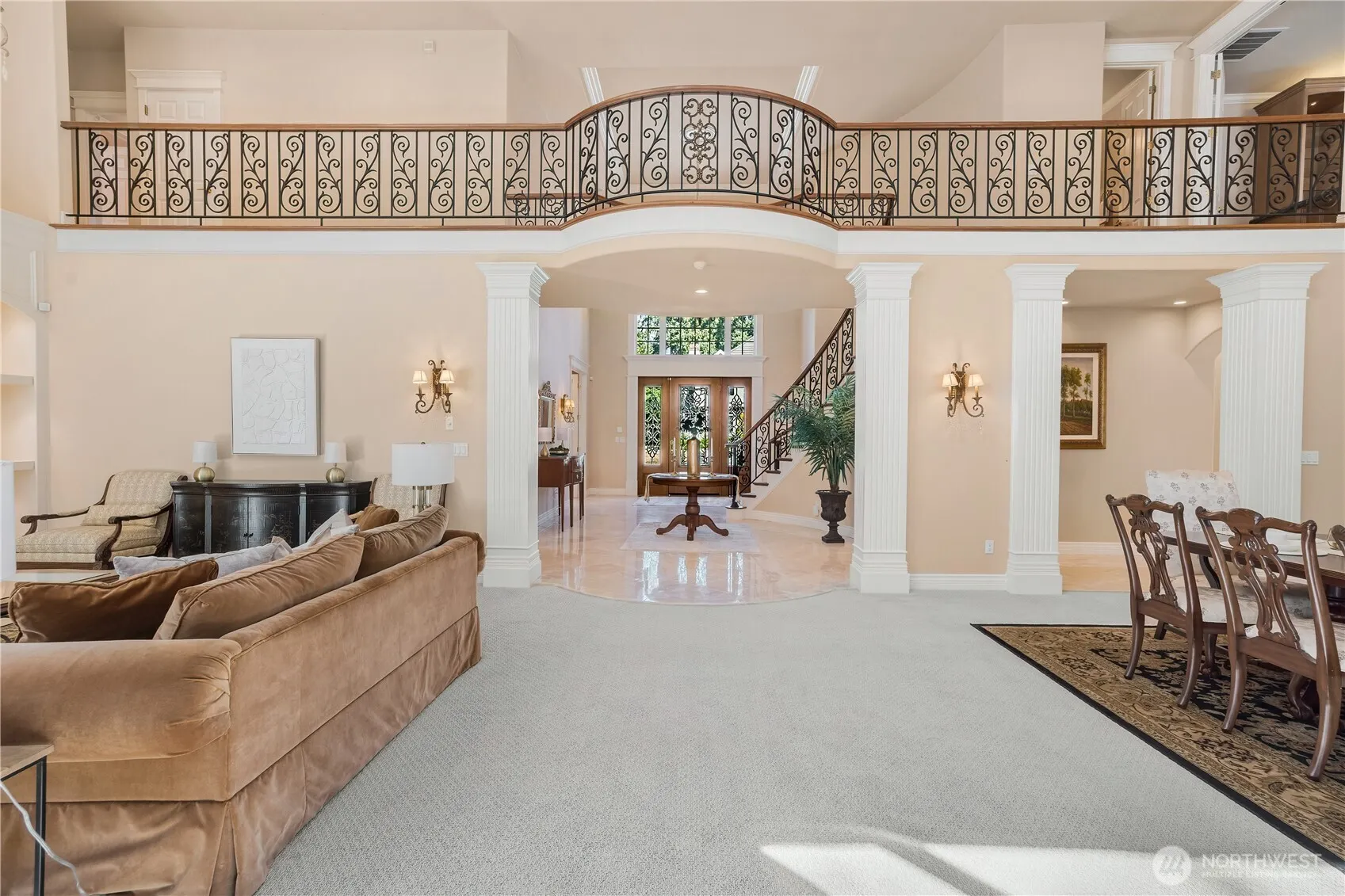 13851 NE 1st Place , Bellevue, WA 98005-3454