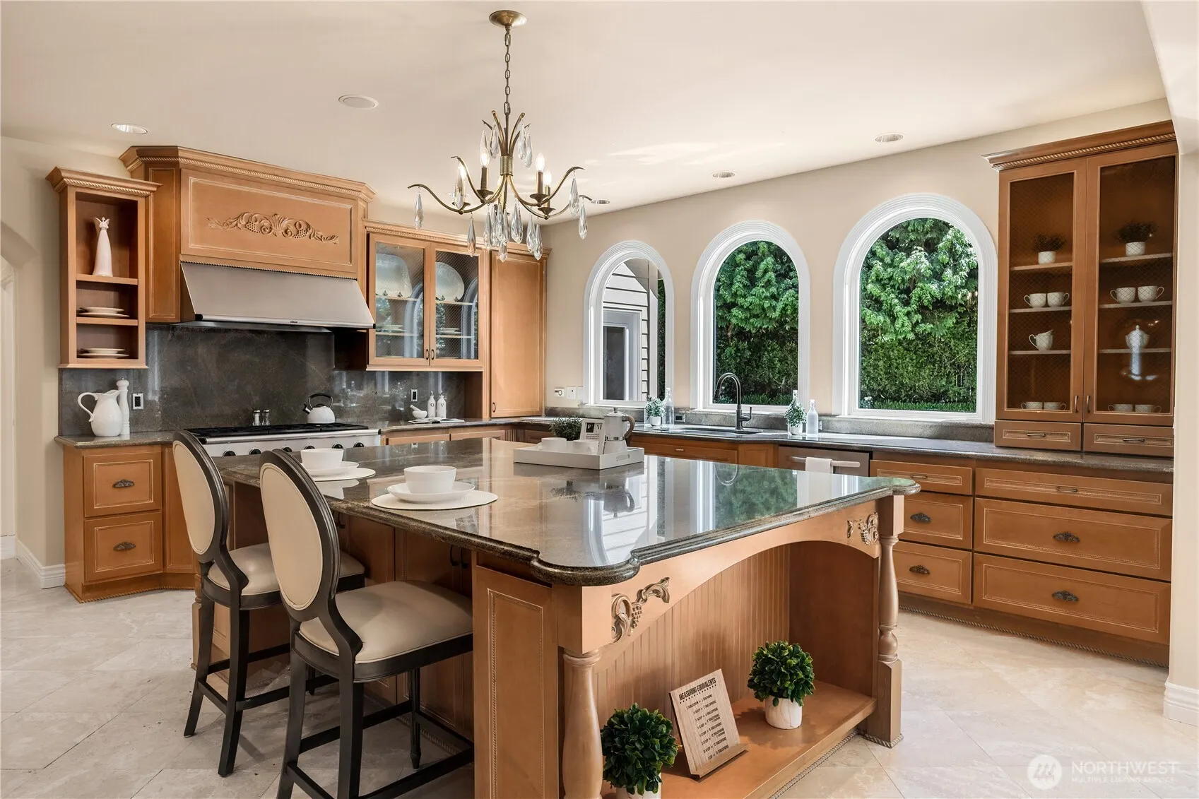 13851 NE 1st Place , Bellevue, WA 98005-3454