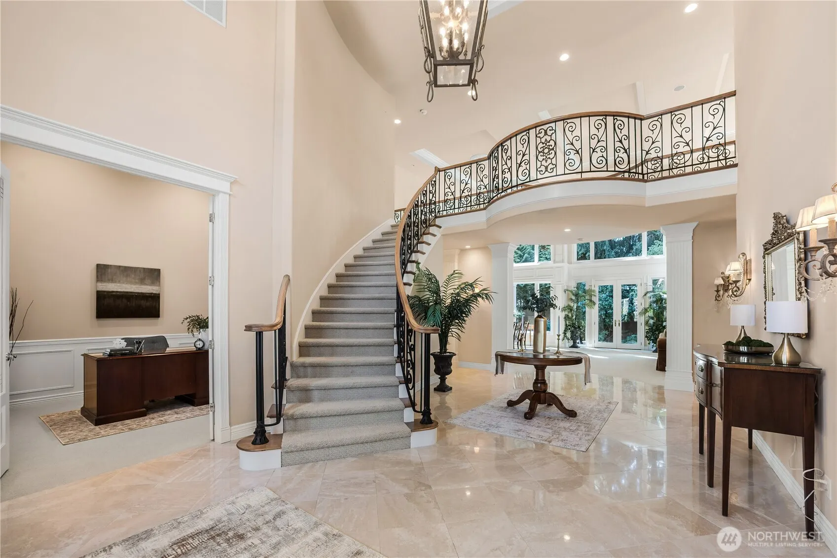 13851 NE 1st Place , Bellevue, WA 98005-3454