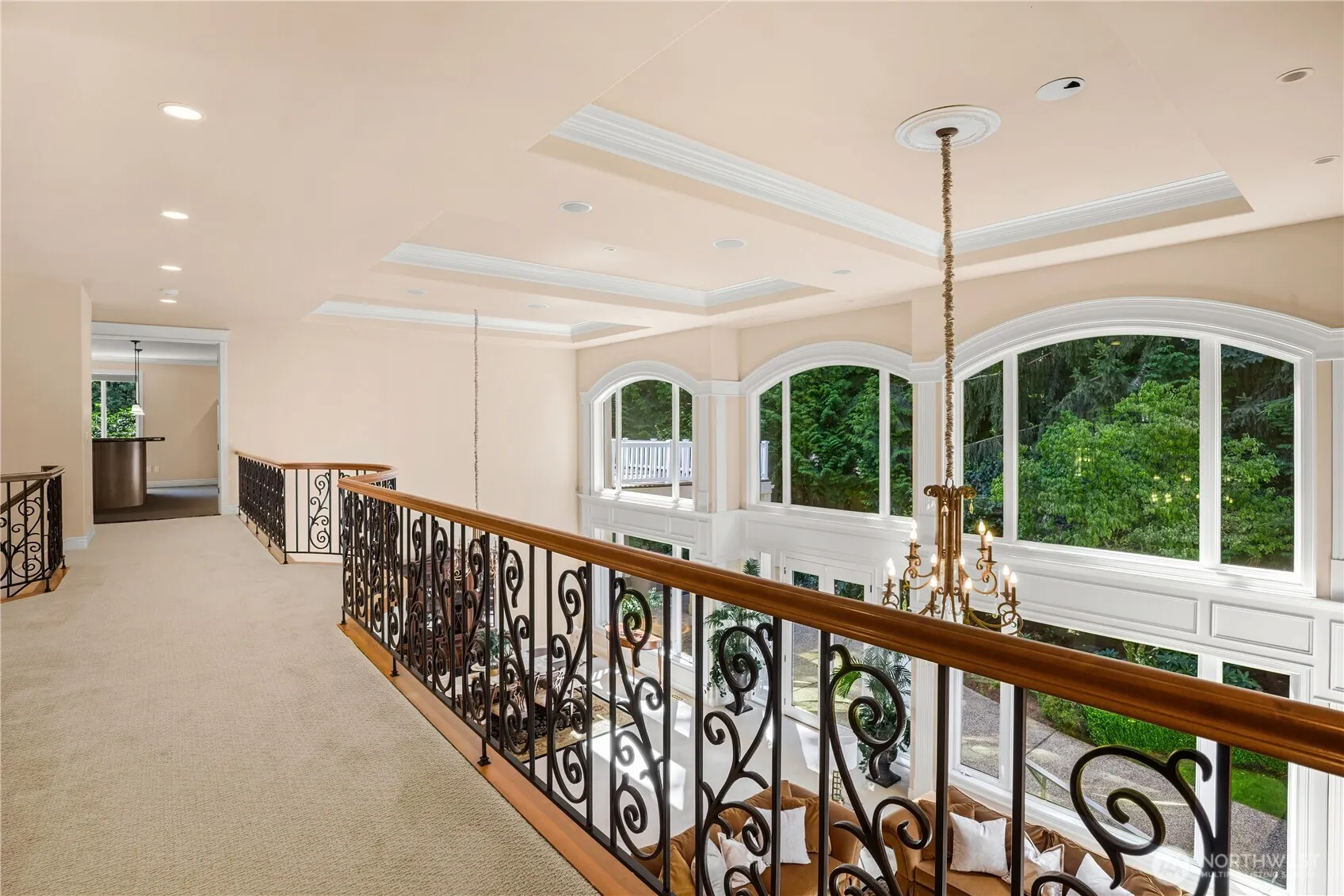 13851 NE 1st Place , Bellevue, WA 98005-3454