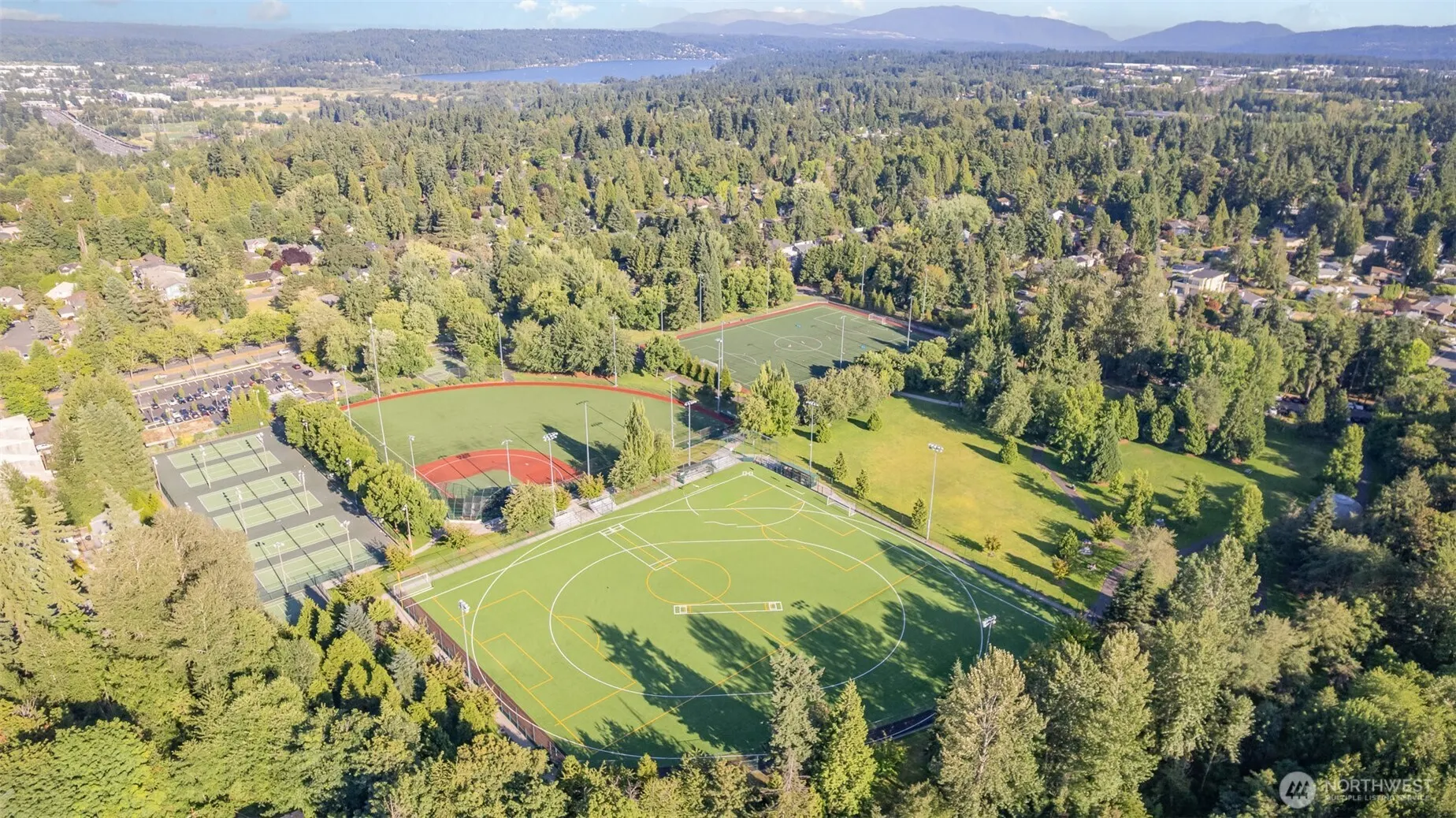 14820 NE 70th Court , Redmond, WA 98052