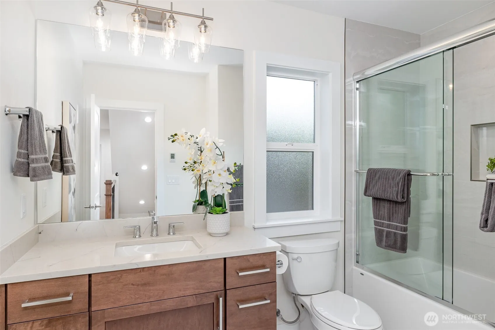 14820 NE 70th Court , Redmond, WA 98052