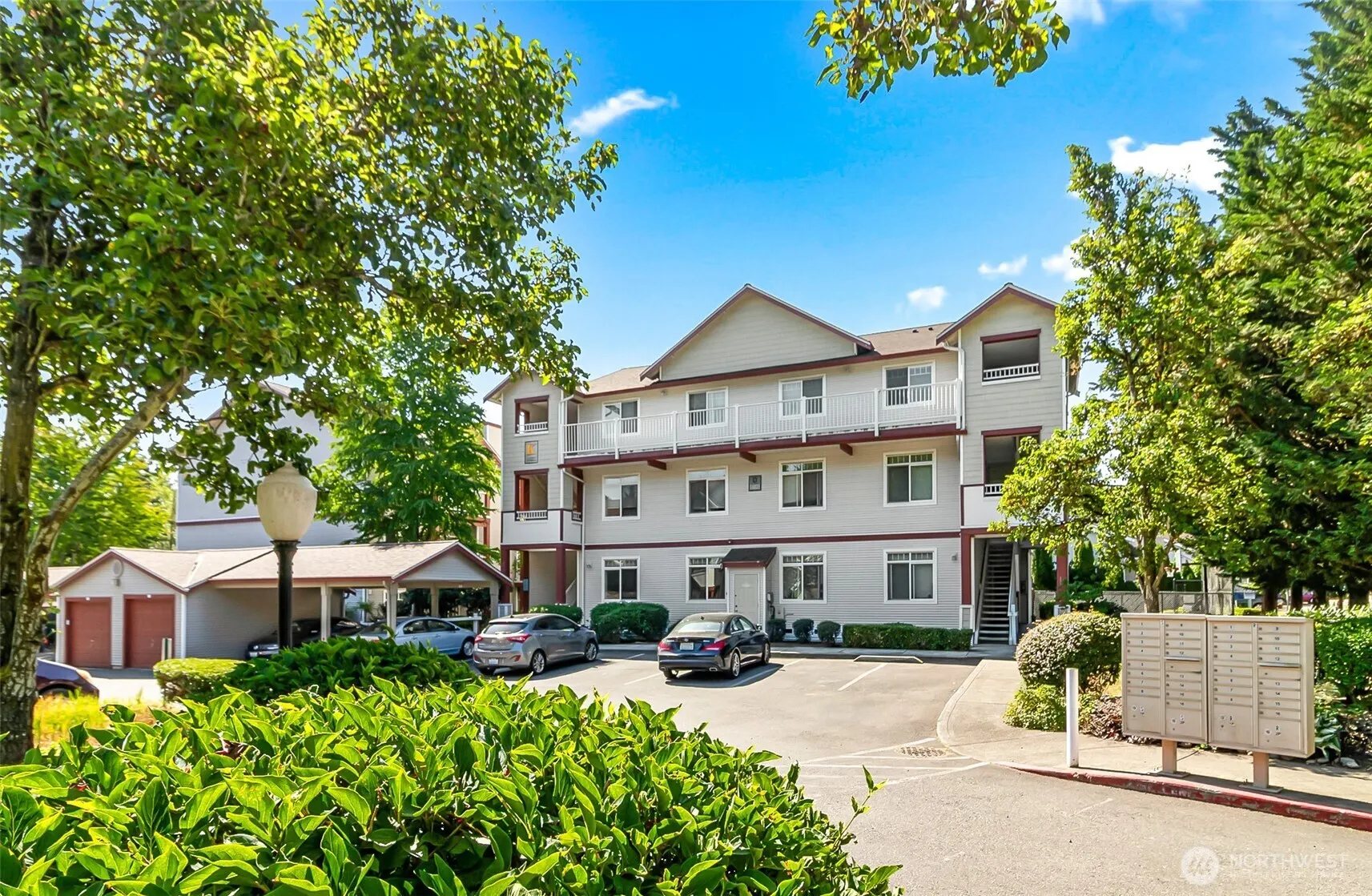 14821 29th Avenue W. #K101, Lynnwood, WA 98087