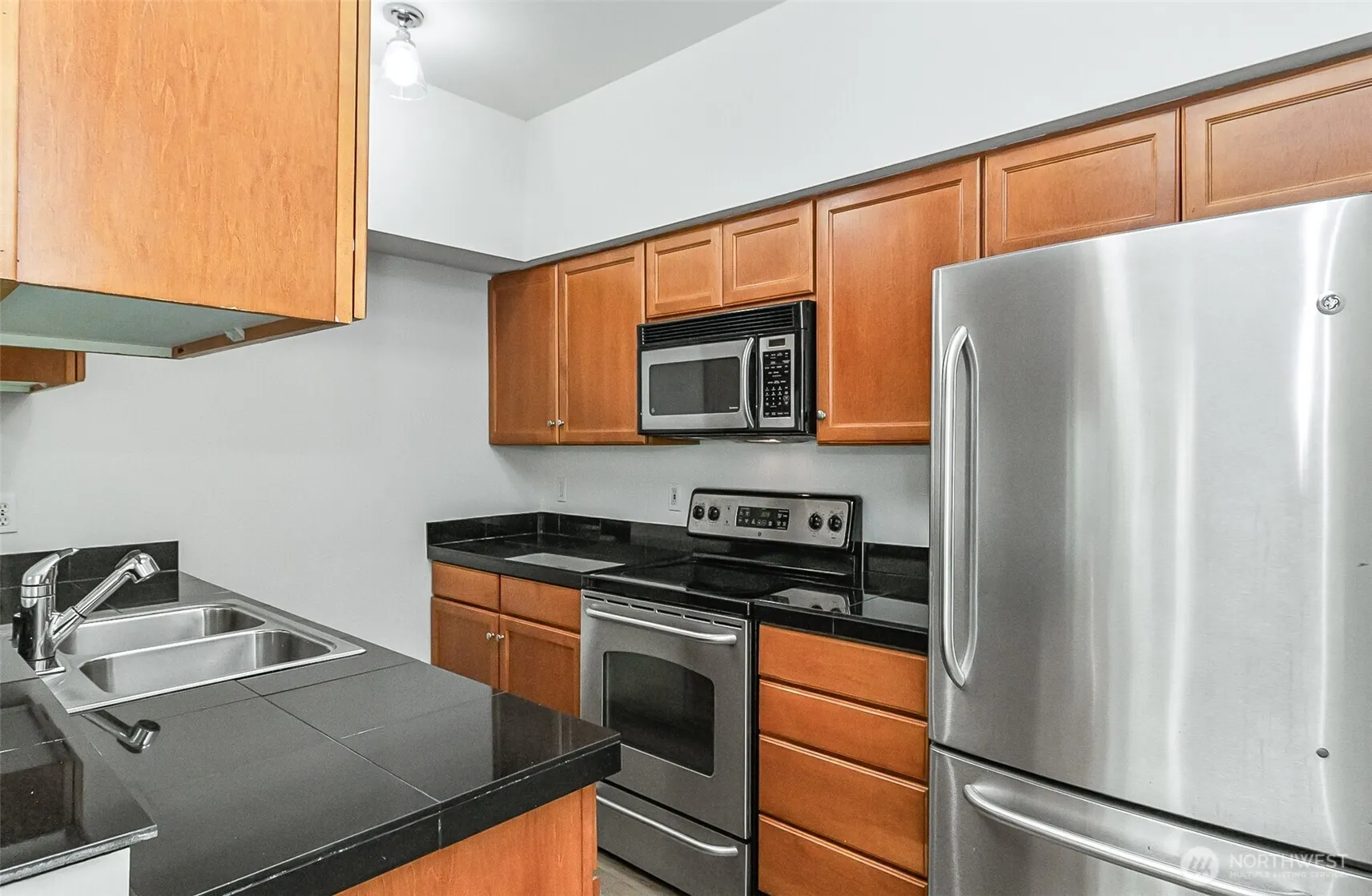 14821 29th Avenue W. #K101, Lynnwood, WA 98087
