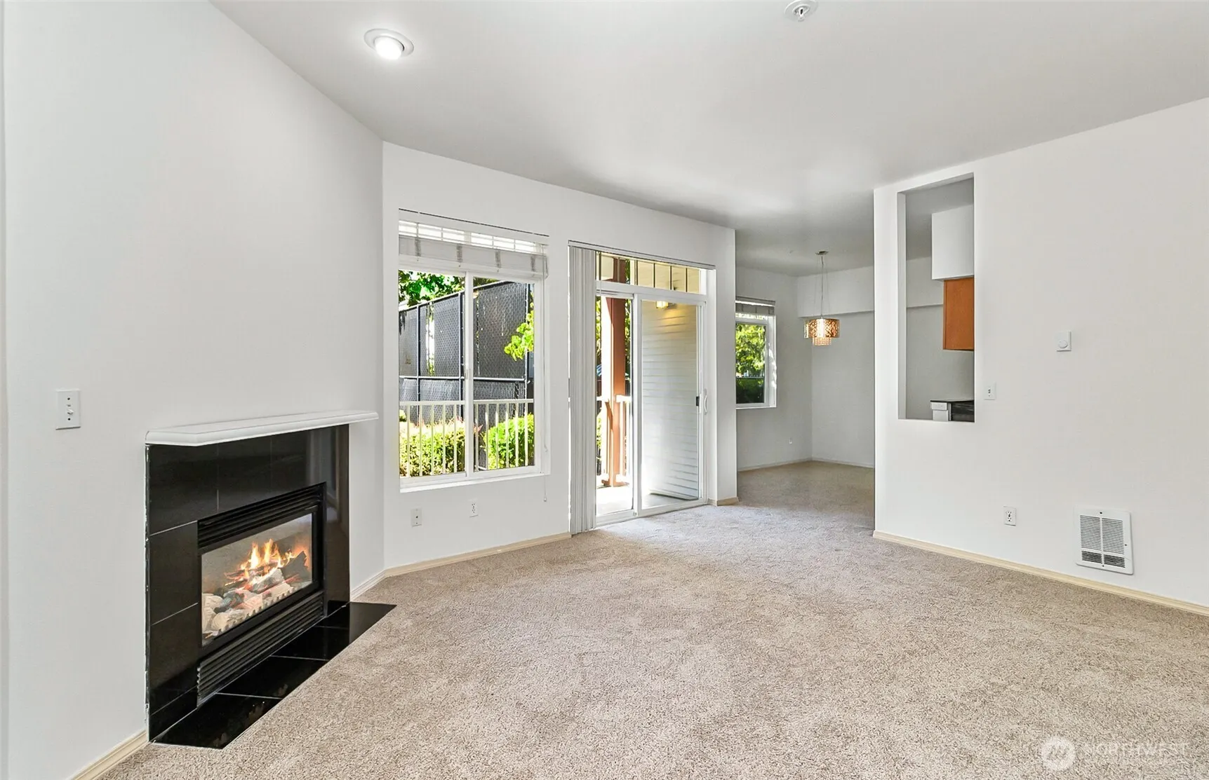 14821 29th Avenue W. #K101, Lynnwood, WA 98087