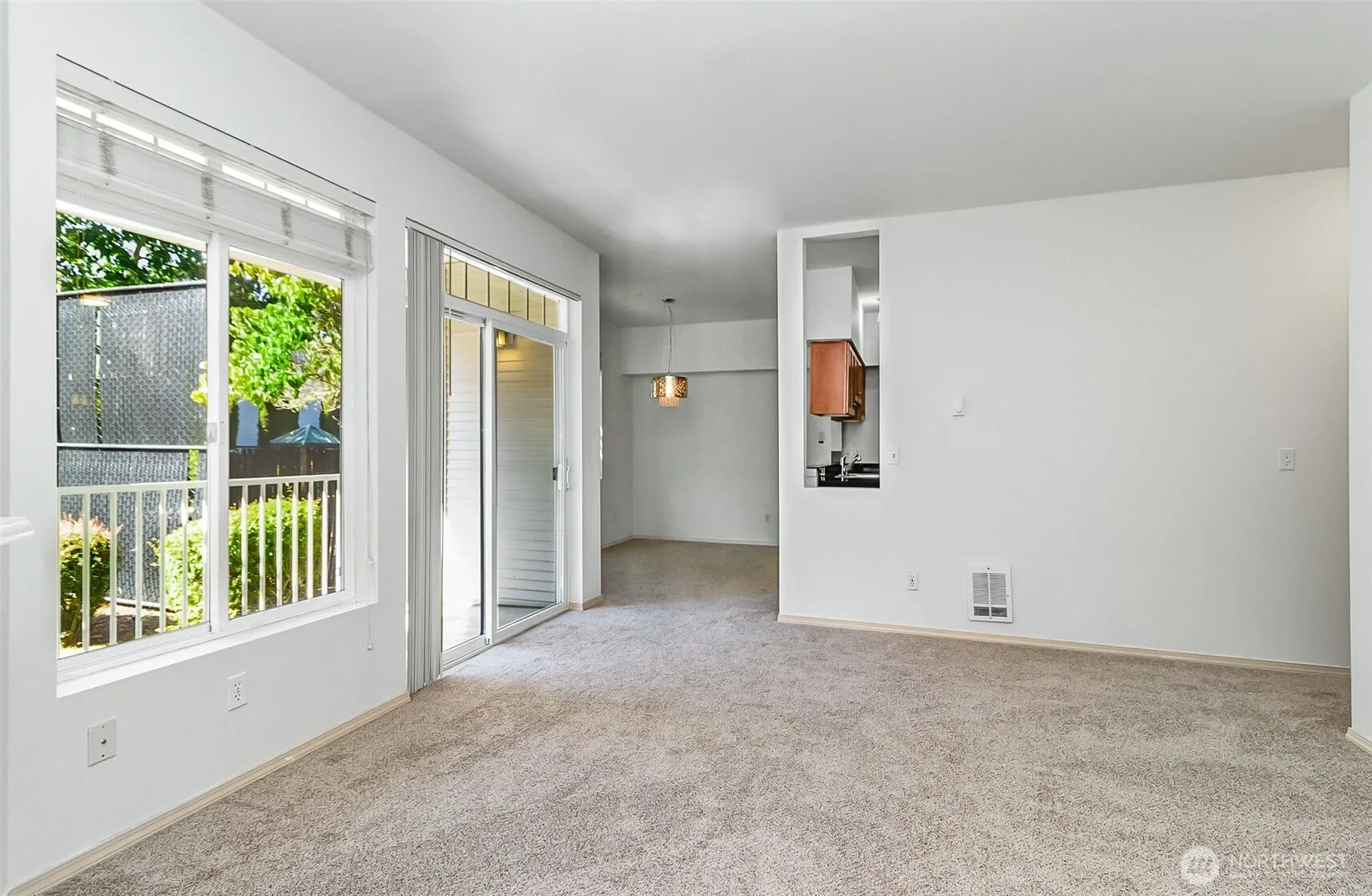 14821 29th Avenue W. #K101, Lynnwood, WA 98087