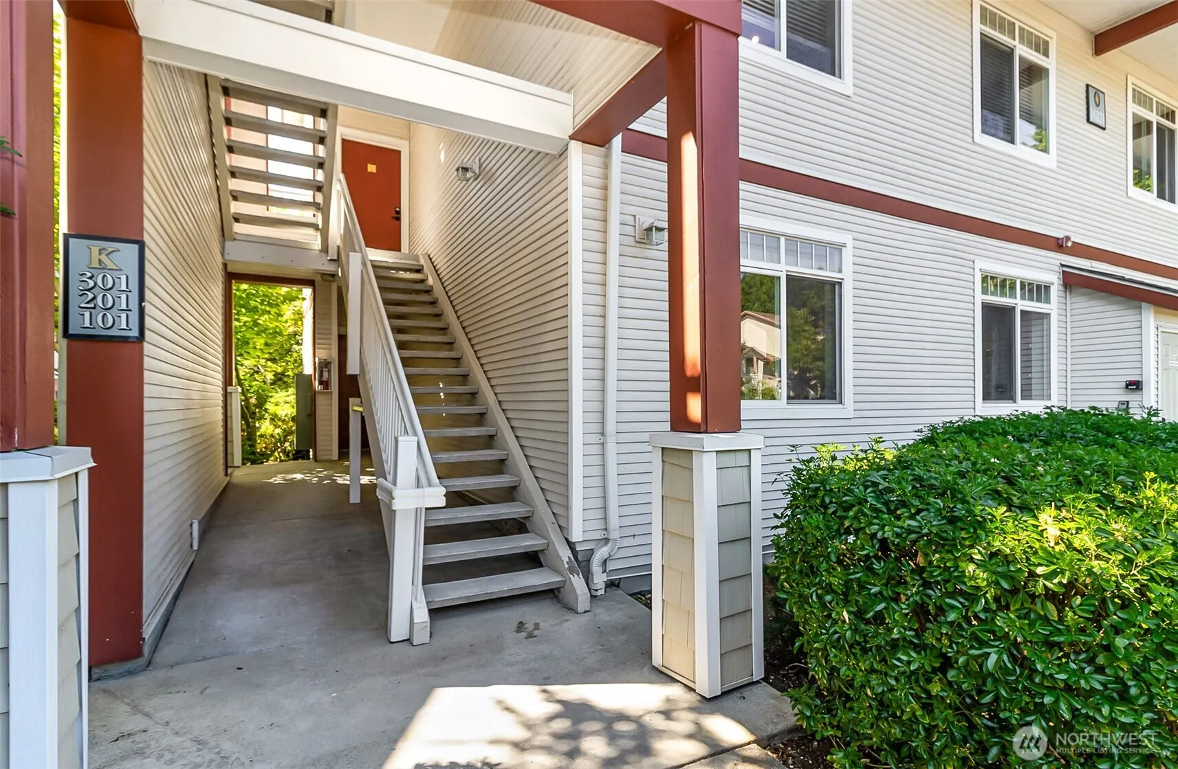 14821 29th Avenue W. #K101, Lynnwood, WA 98087
