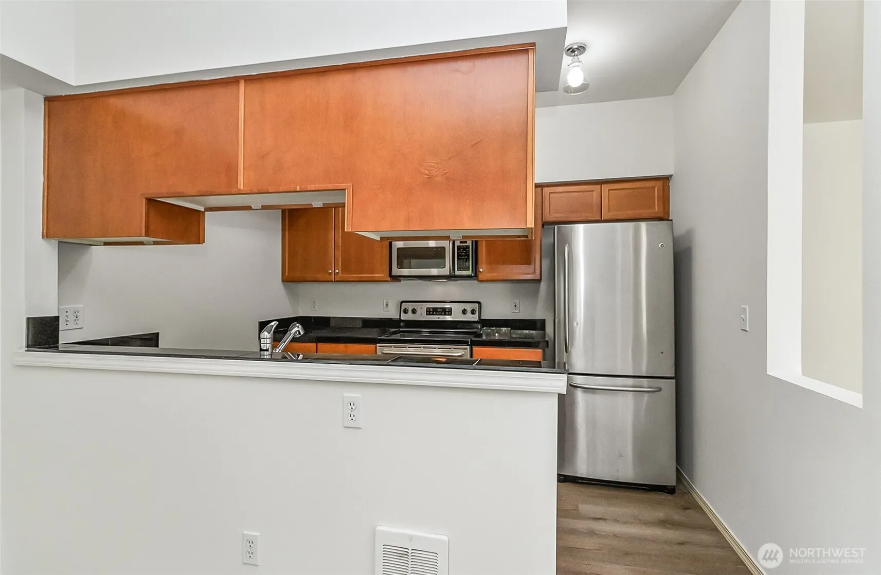 14821 29th Avenue W. #K101, Lynnwood, WA 98087