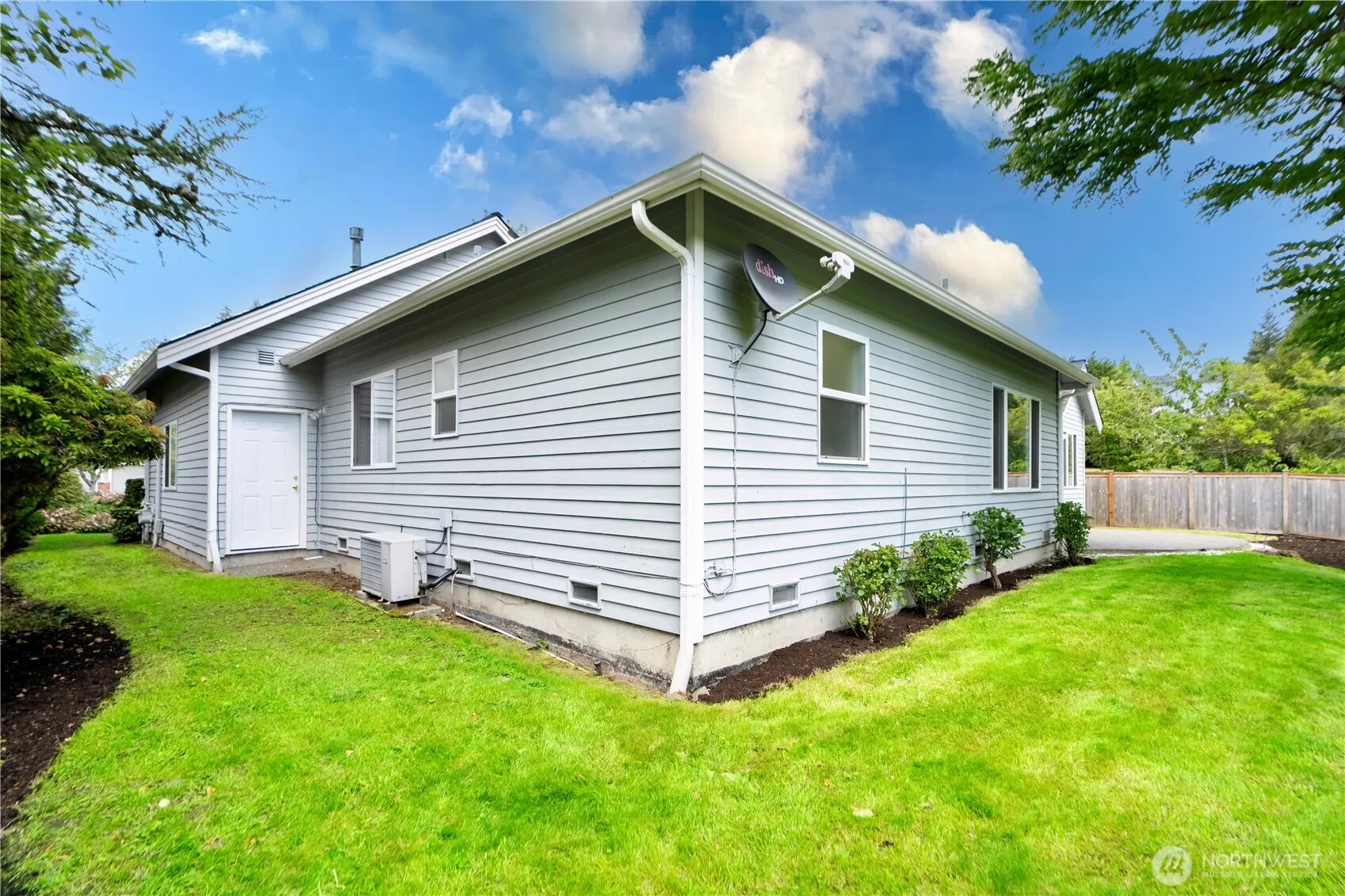 1912 243rd Place SE, Bothell, WA 98021-1807