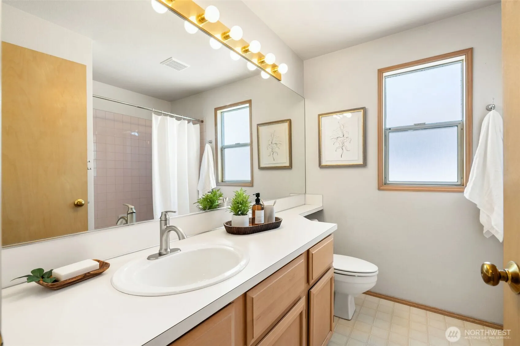 2113 162nd Place SE, Mill Creek, WA 98012