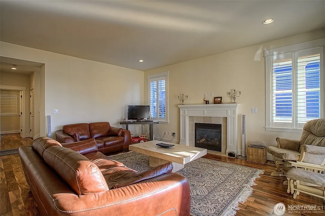 412 State Street S, Kirkland, WA 98033