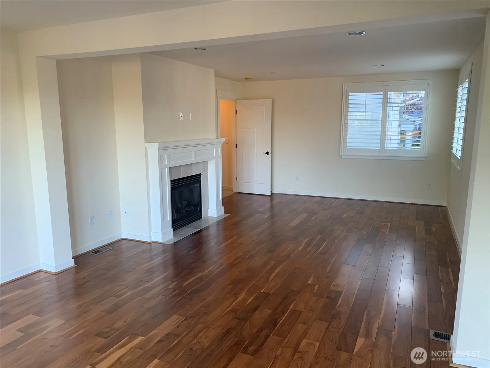 412 State Street S, Kirkland, WA 98033