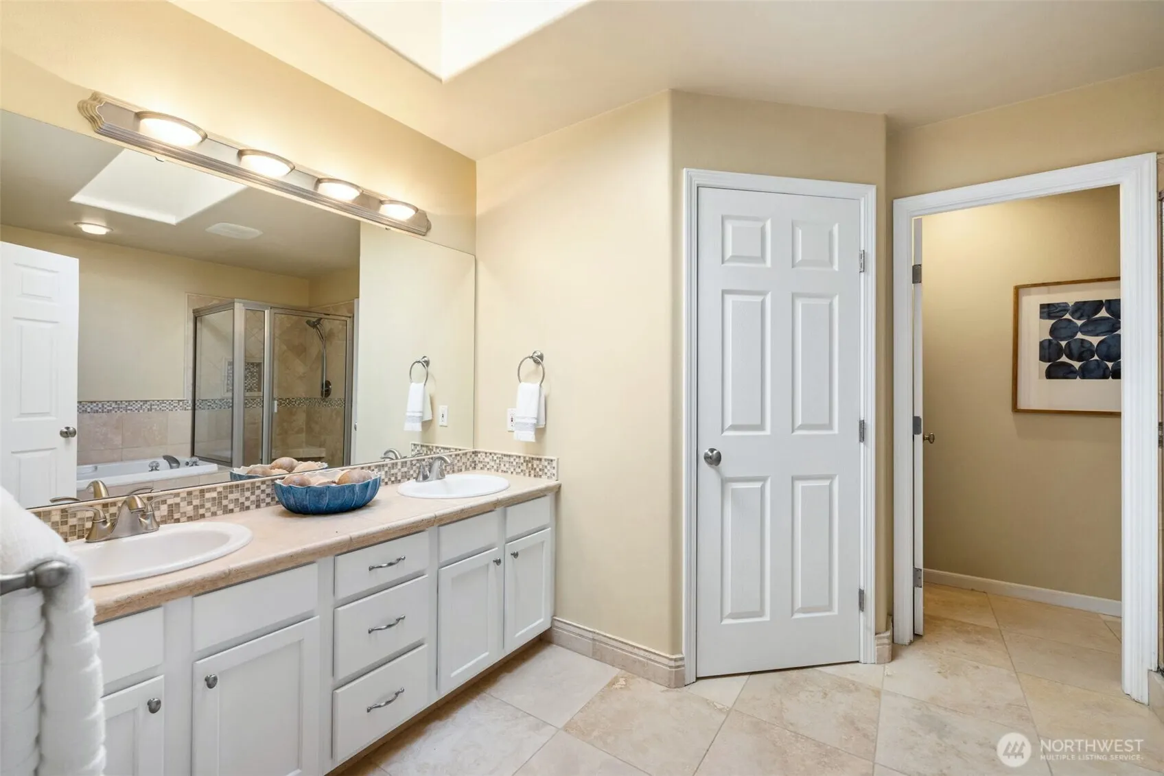 20620 119th Avenue SE, Kent, WA 98031