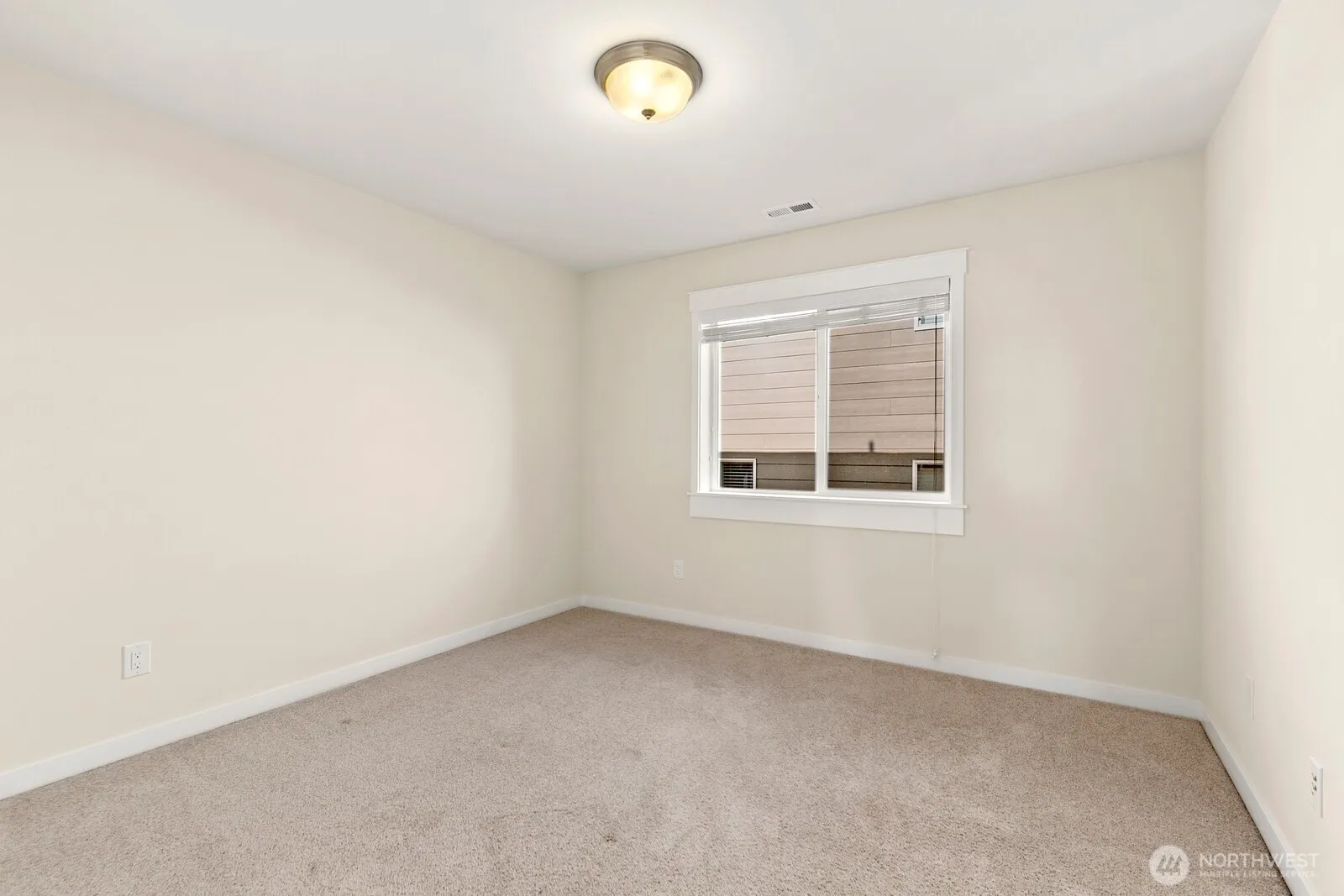 23077 SE 52nd Street , Issaquah, WA 98029